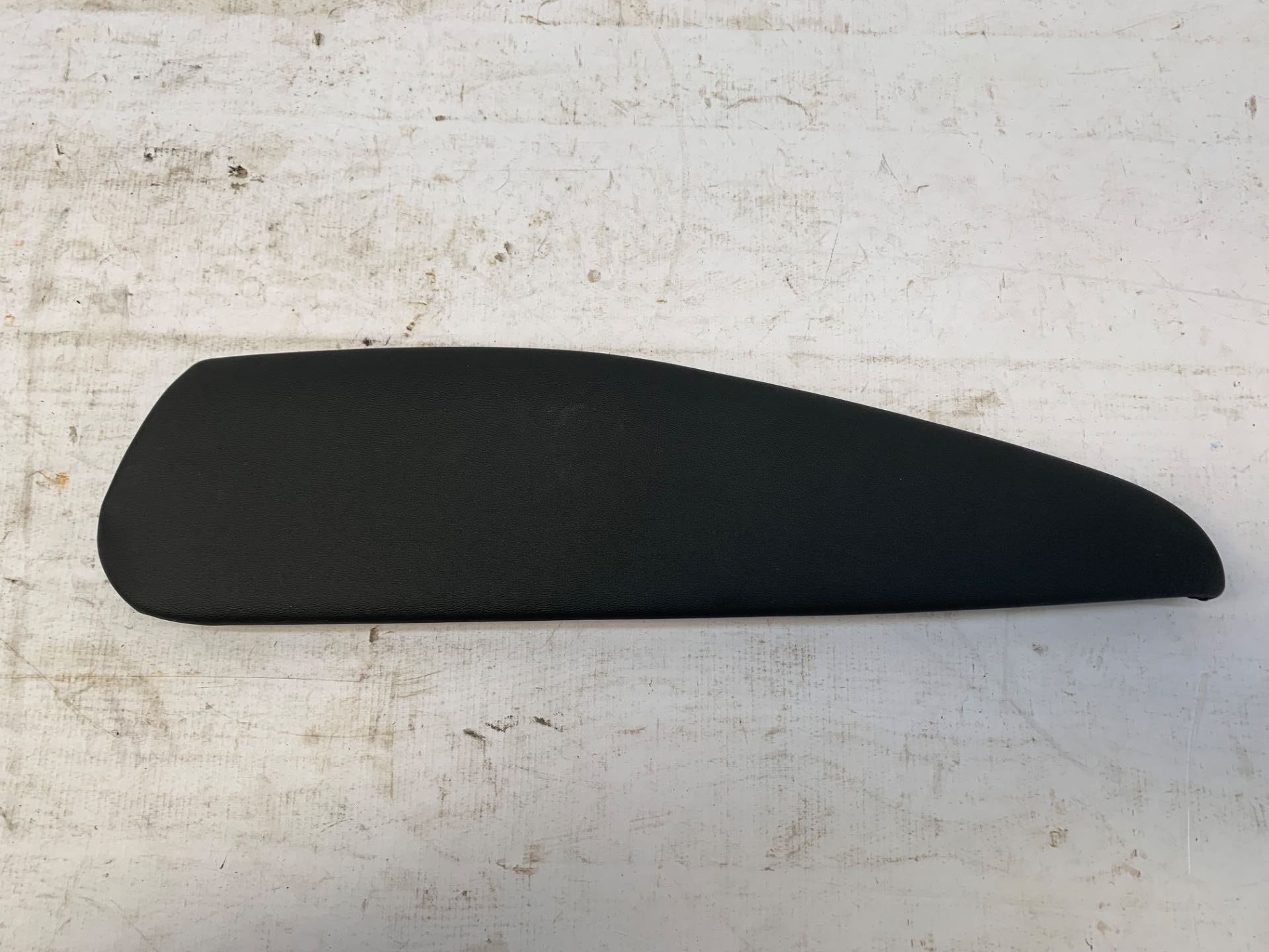 Acabamento Superior Esquerdo Console Honda Hrv Exl 2022 2025