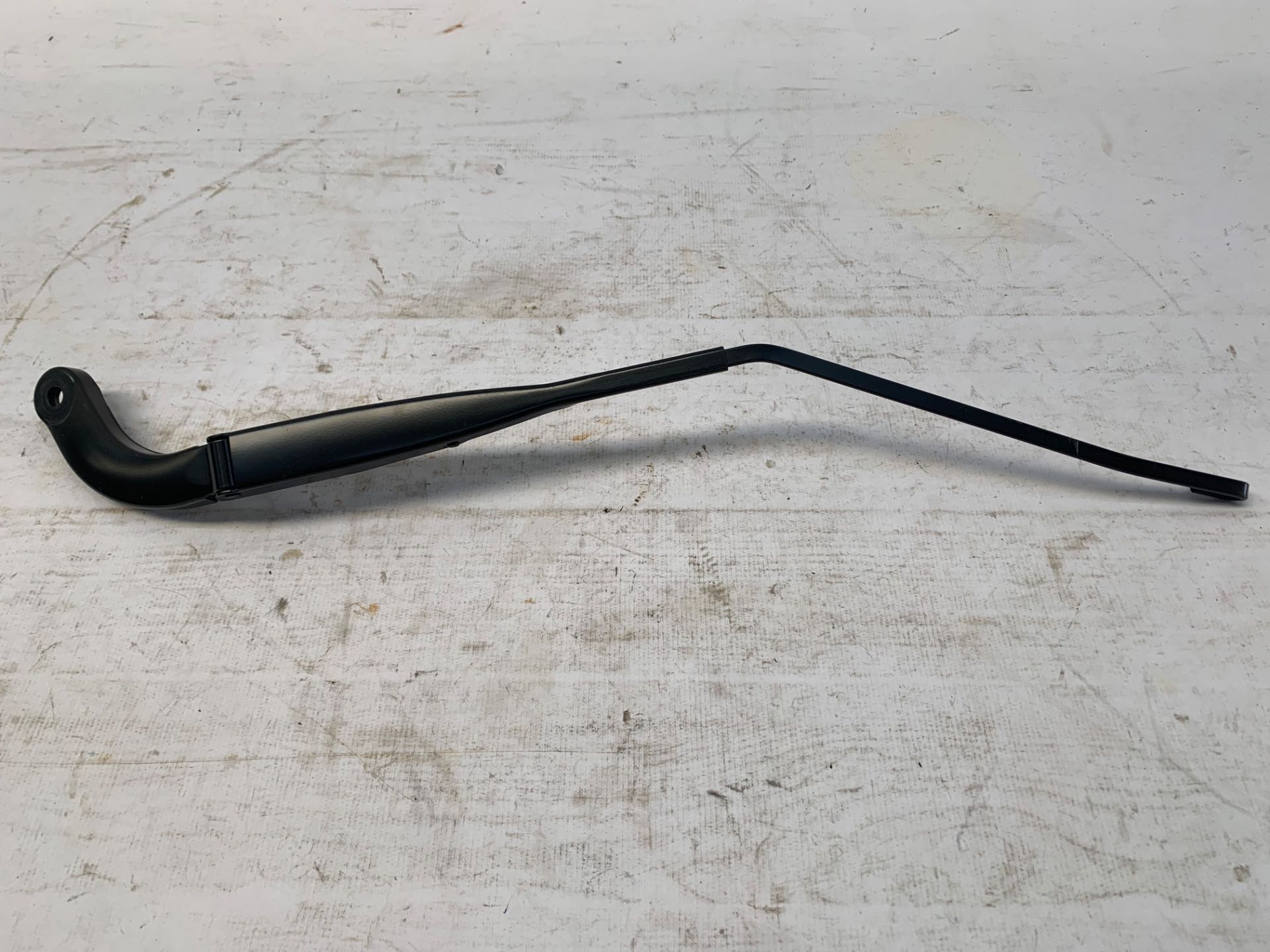 Braço Limpador Direito Para Brisa Honda HRV 2022 2025