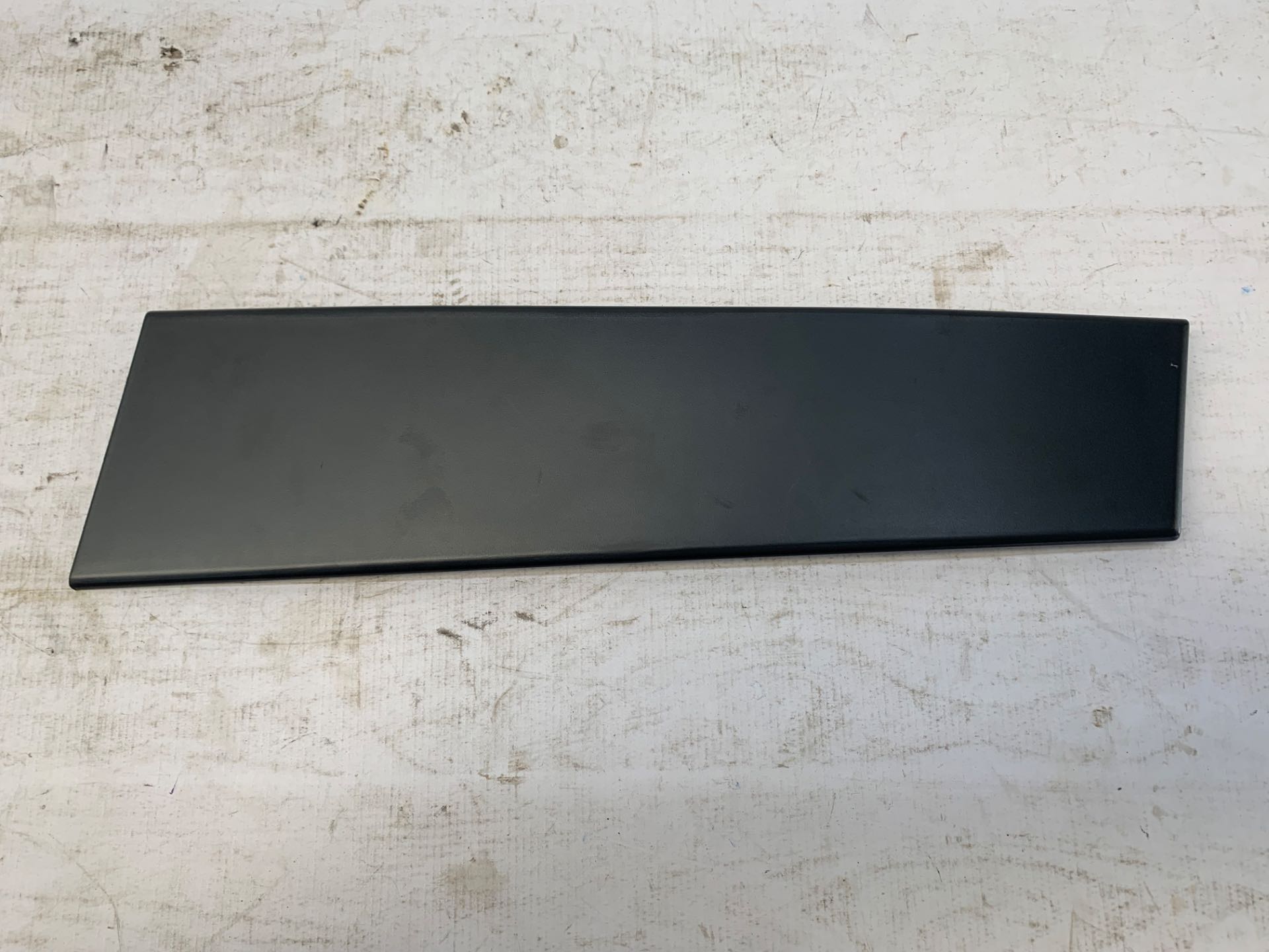 Aplique Dianteiro Direito Externo Porta Honda HRV 2022 2025