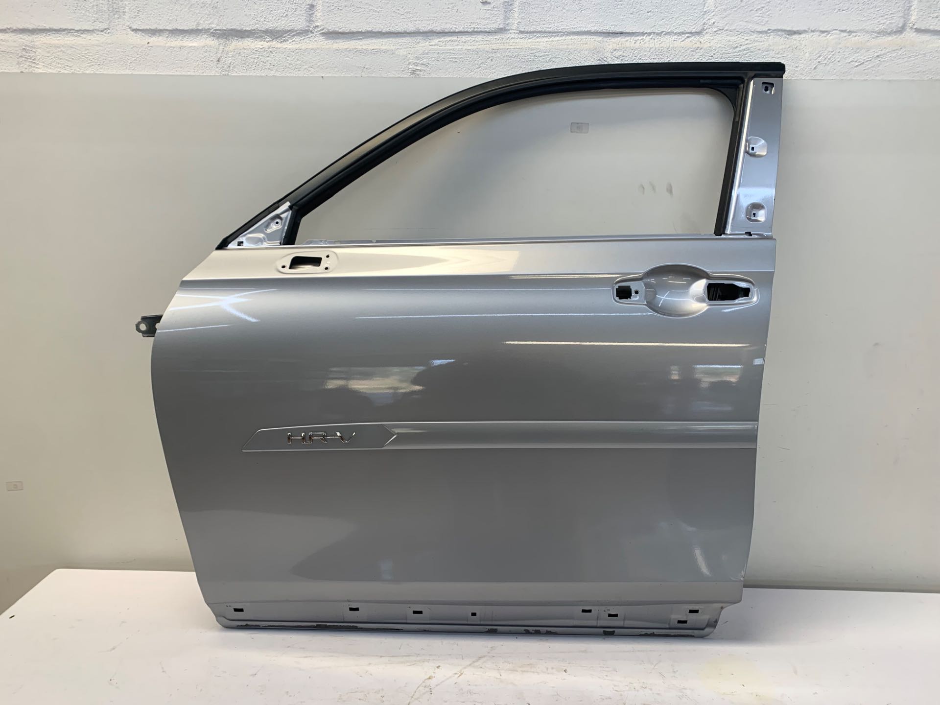 Porta Dianteira Esquerda Honda Hrv 2022 2025 Prata