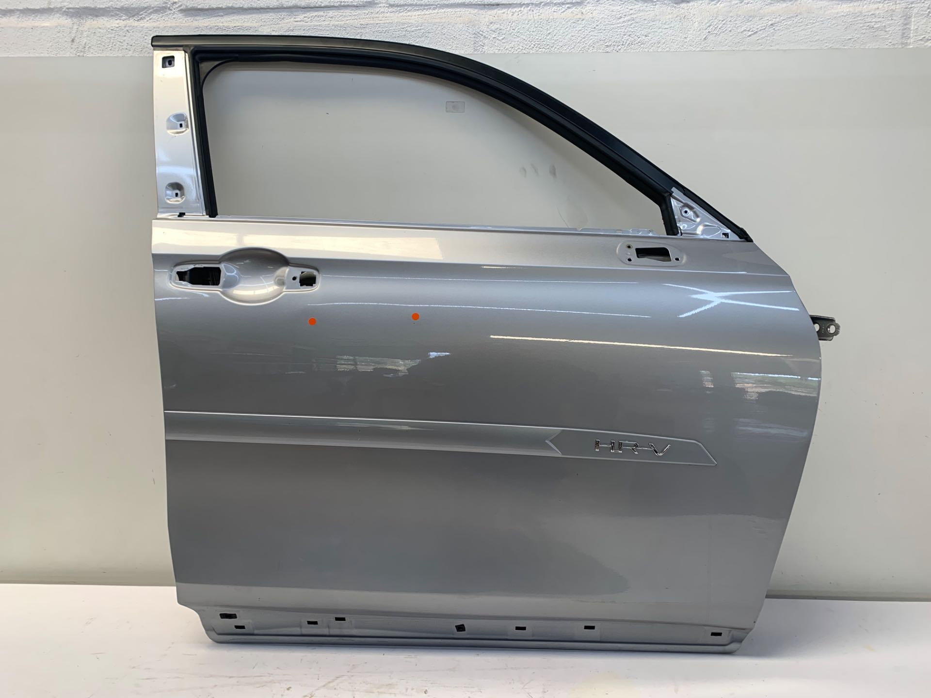 Porta Dianteira Direita Honda Hrv 2022 2025 Prata Detalhe