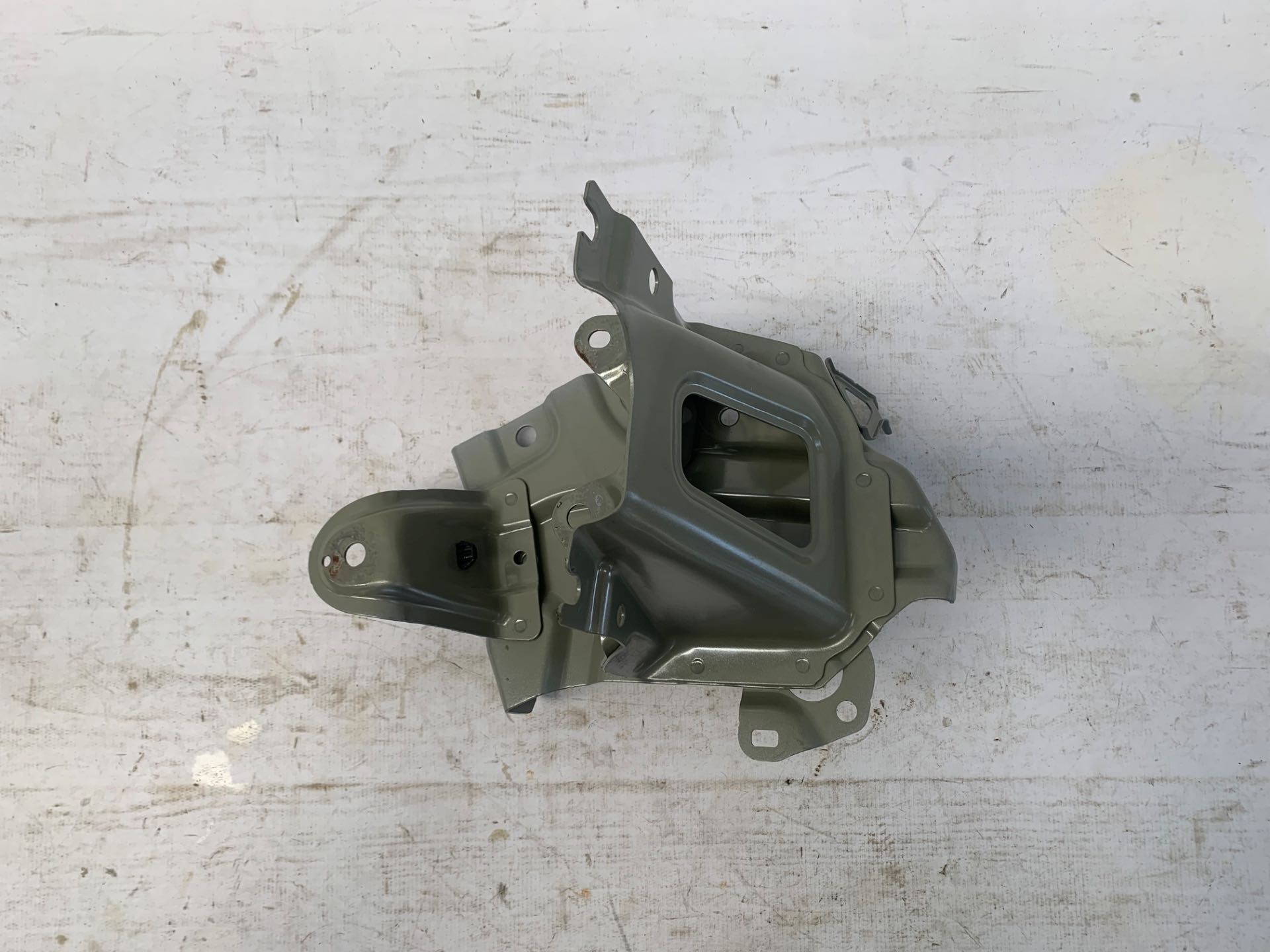 Suporte Ferro Bateria Honda HRV 1.5 Exl 2022 2025