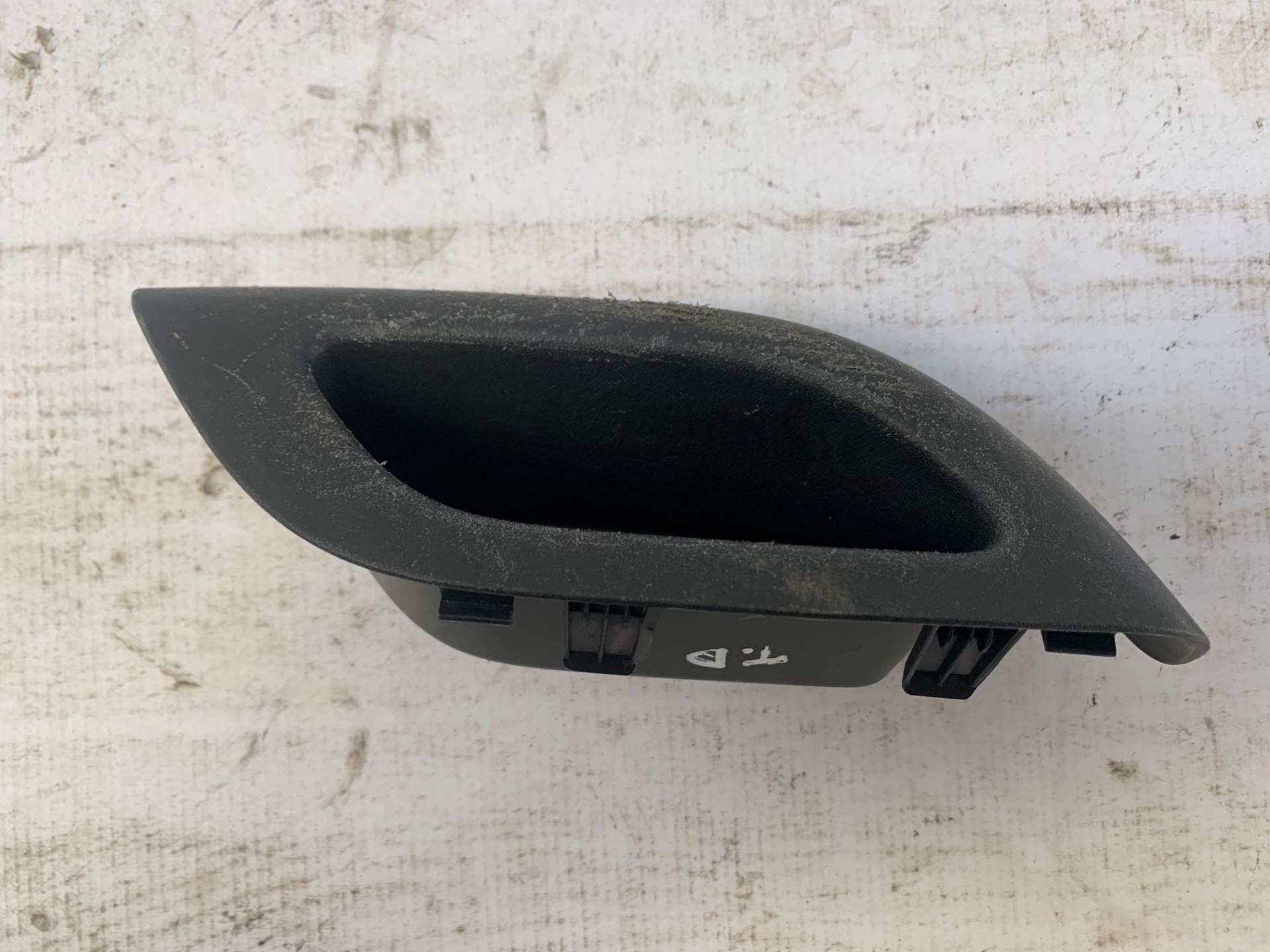 Moldura Puxador Porta Direita Renault Kwid 2017 2022 Det