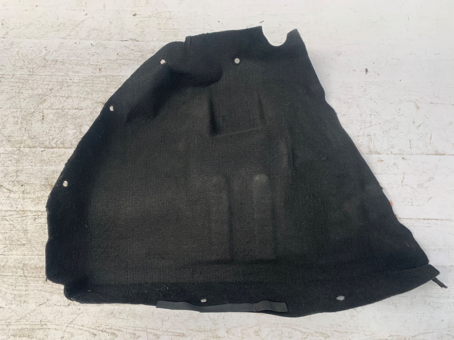Forro Esquerdo Porta Mala Renault Kwid 2017 2023