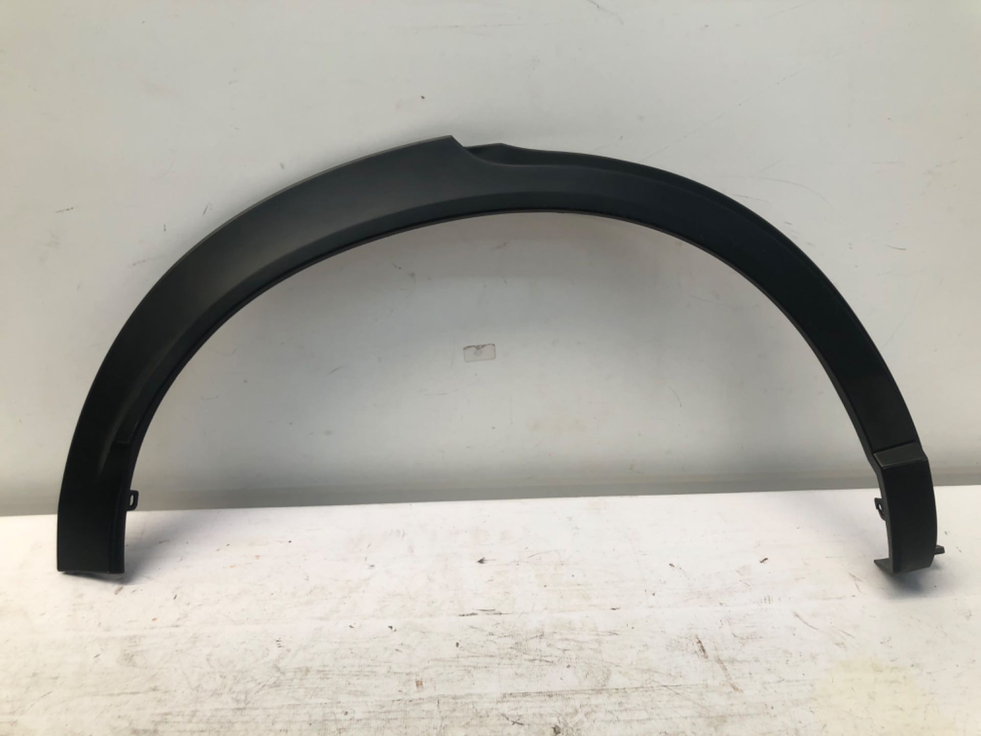 Moldura Caixa Roda Traseira Direita Honda Hrv 2022 2025