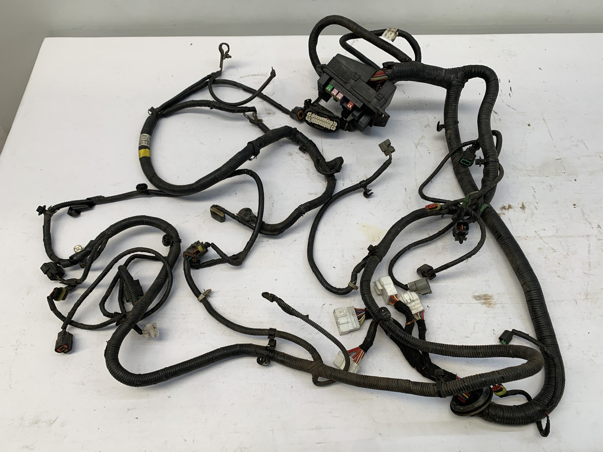 Chicote Cofre Farol Jac J3 Hatch Turin 2011 2013 Preto