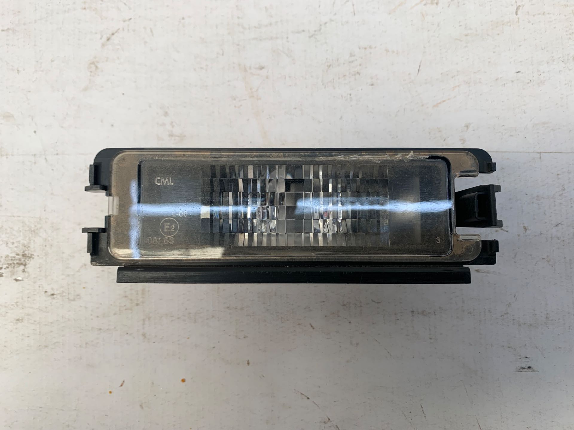 Luz Placa Renault Logan 2007 2011 8200957874