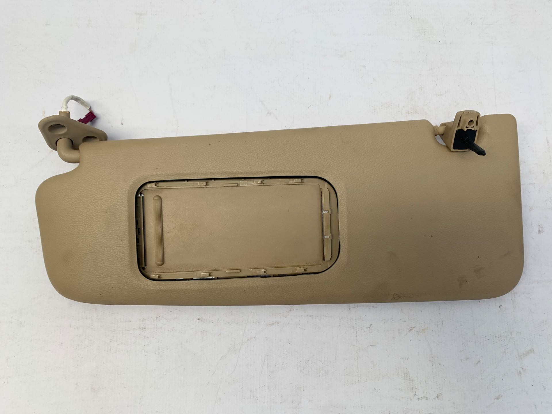 Quebra Sol Esquerdo Bmw 320i E90 2007 2011 Creme