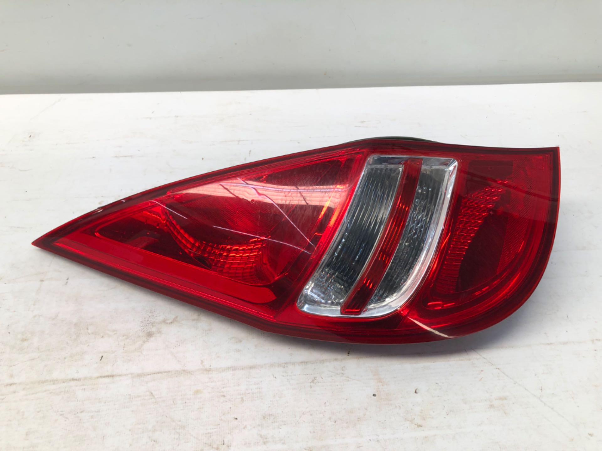 Lanterna Esquerda Hyundai I30 2009 2012