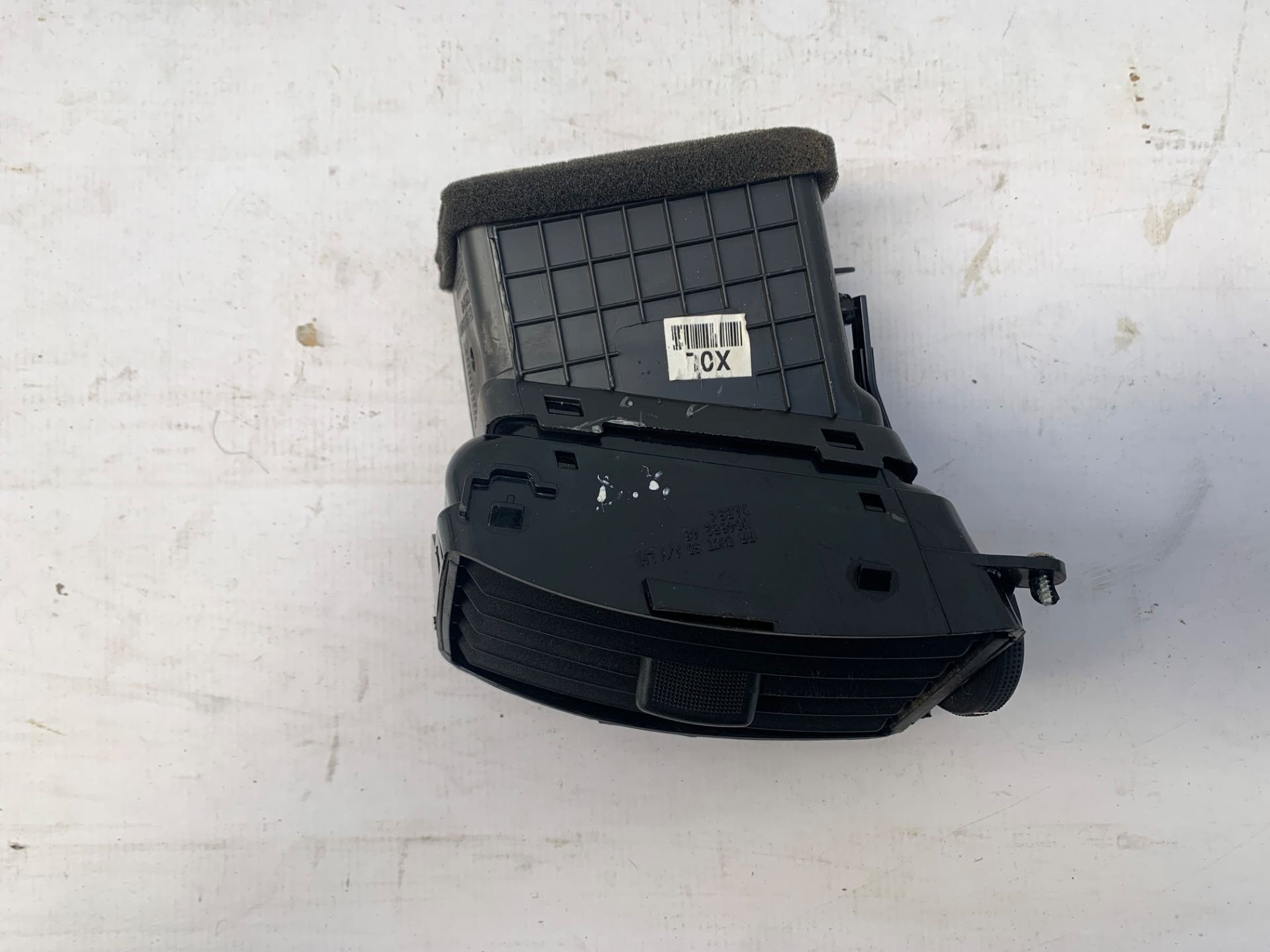 Difusor Ar Esquerdo Hyundai I30 2009 2012