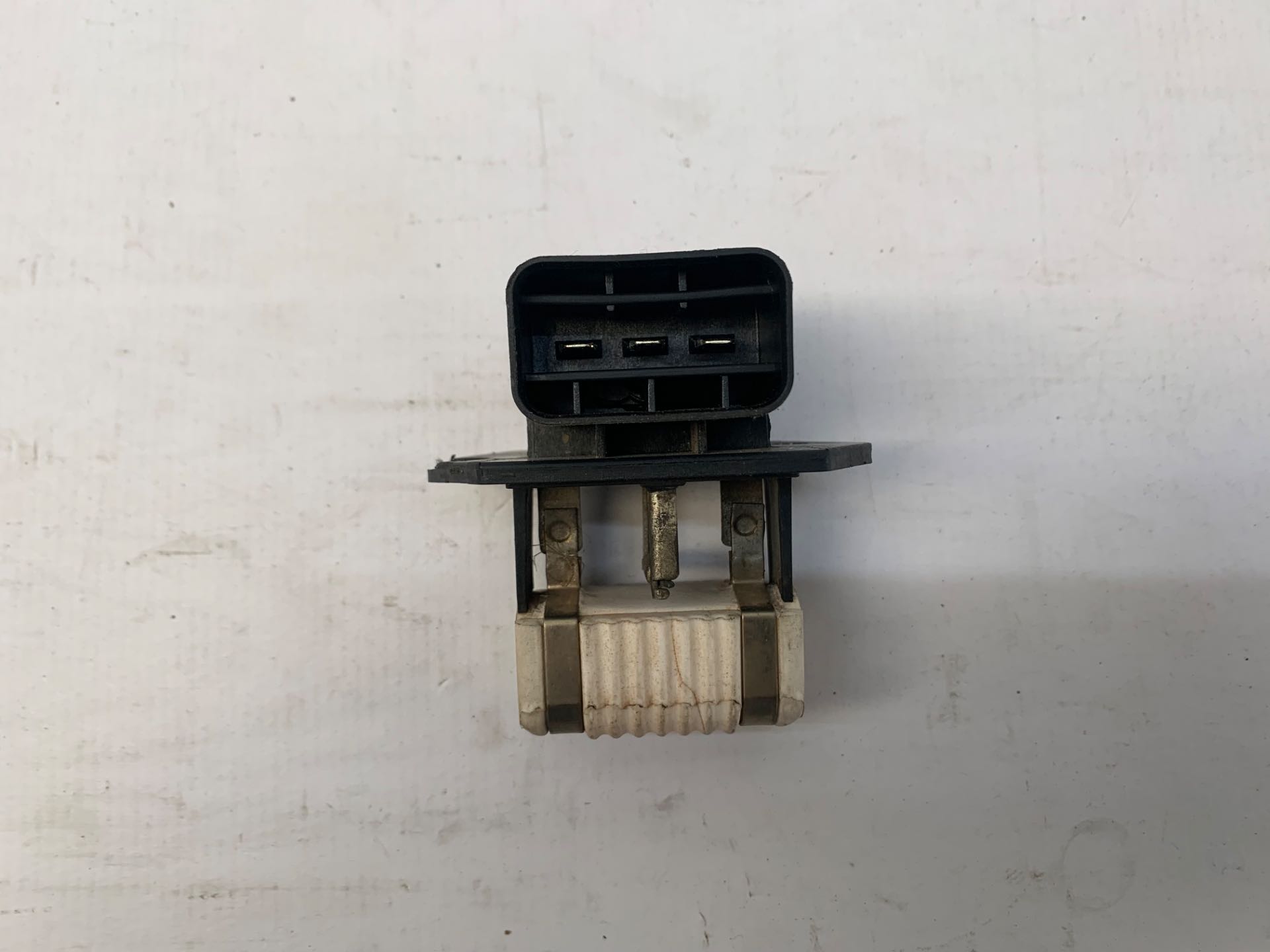 Resistencia Ventoinha Radiador Hyundai I30 2.0 2009 2012