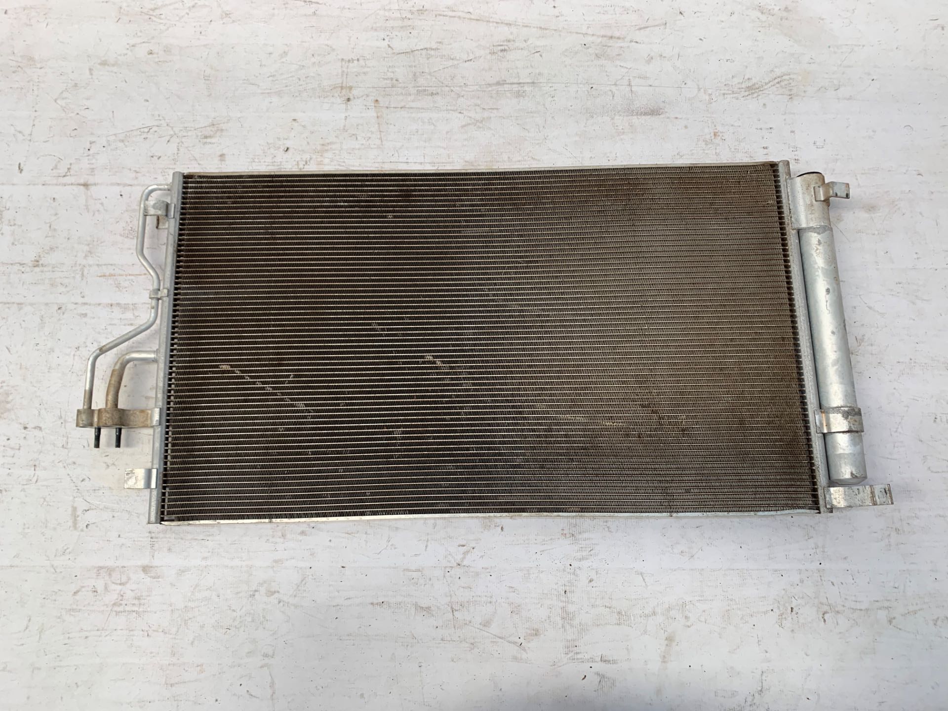 Condensador Ar Condicionado Hyundai IX35 2.0 2010 2014