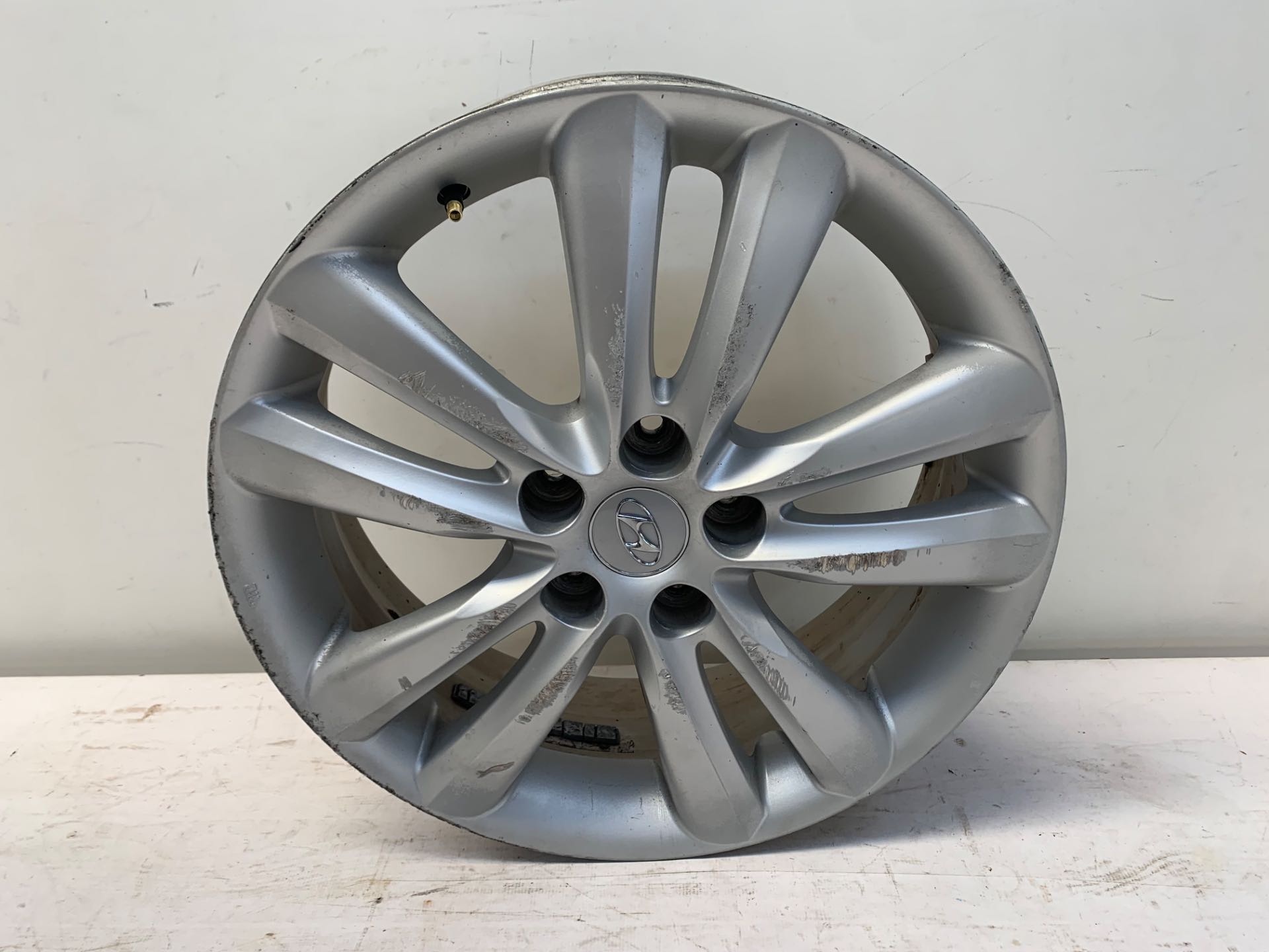 Roda Liga Aro 18 5x115mm Hyundai IX35 2010 2014 Detalhe