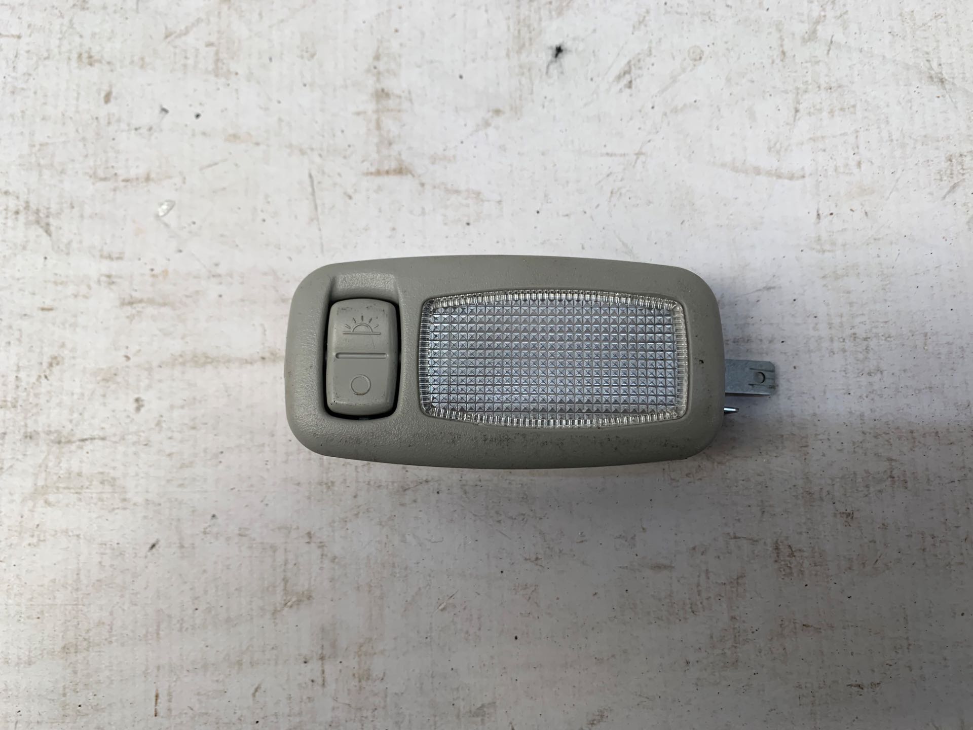 Luz Cortesia Quebra Sol Hyundai IX35 2010 2014