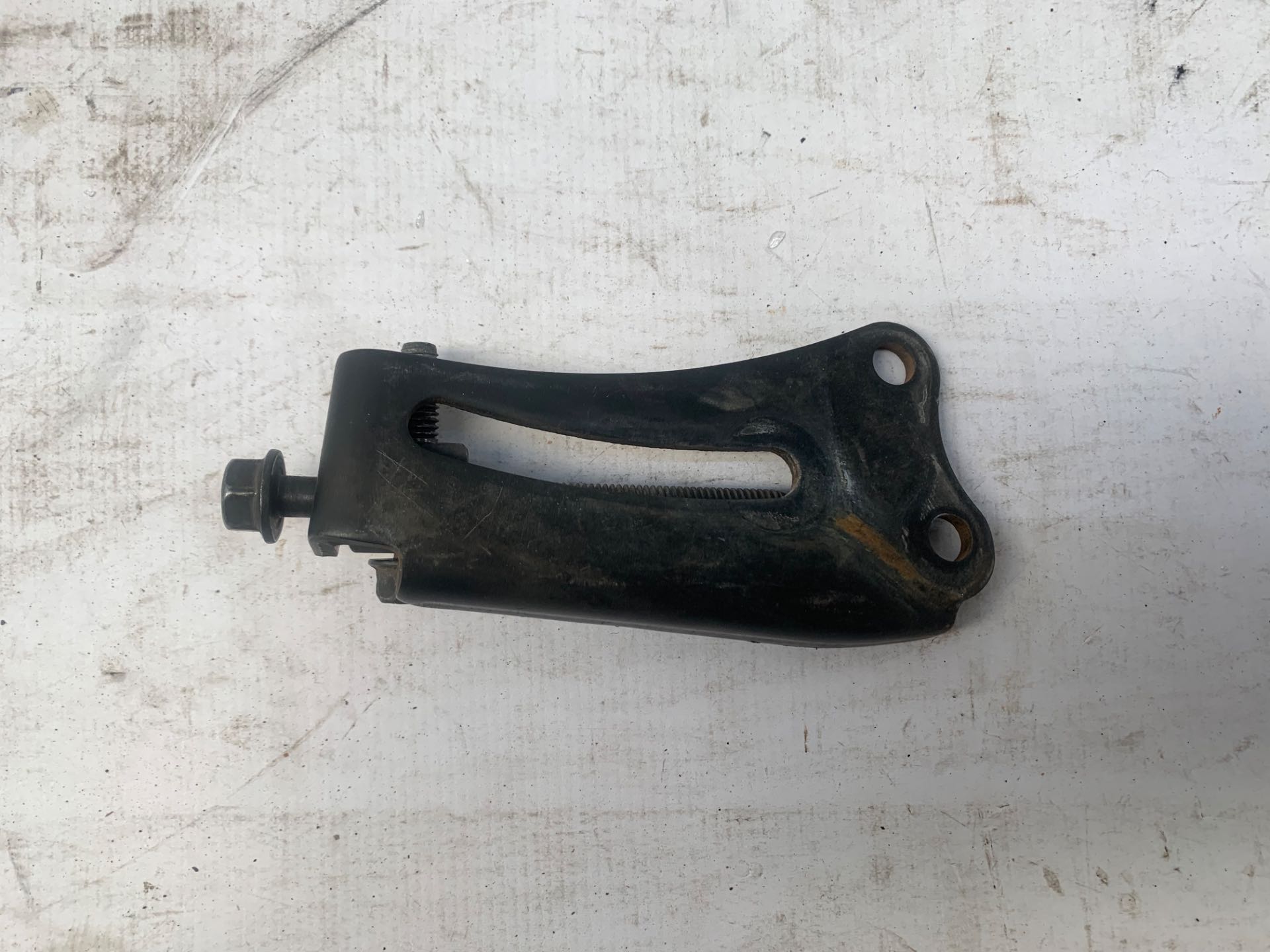Esticador Alternador Hyundai IX35 2.0 2010 2014