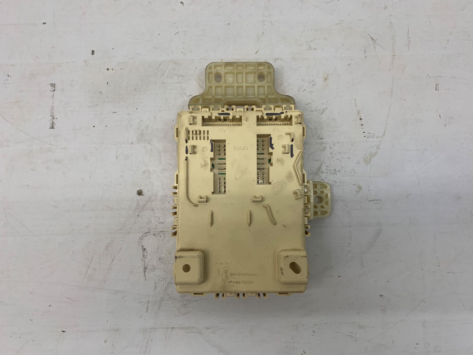 Caixa Fusivel Hyundai IX35 2.0 2010 2014 919502s501