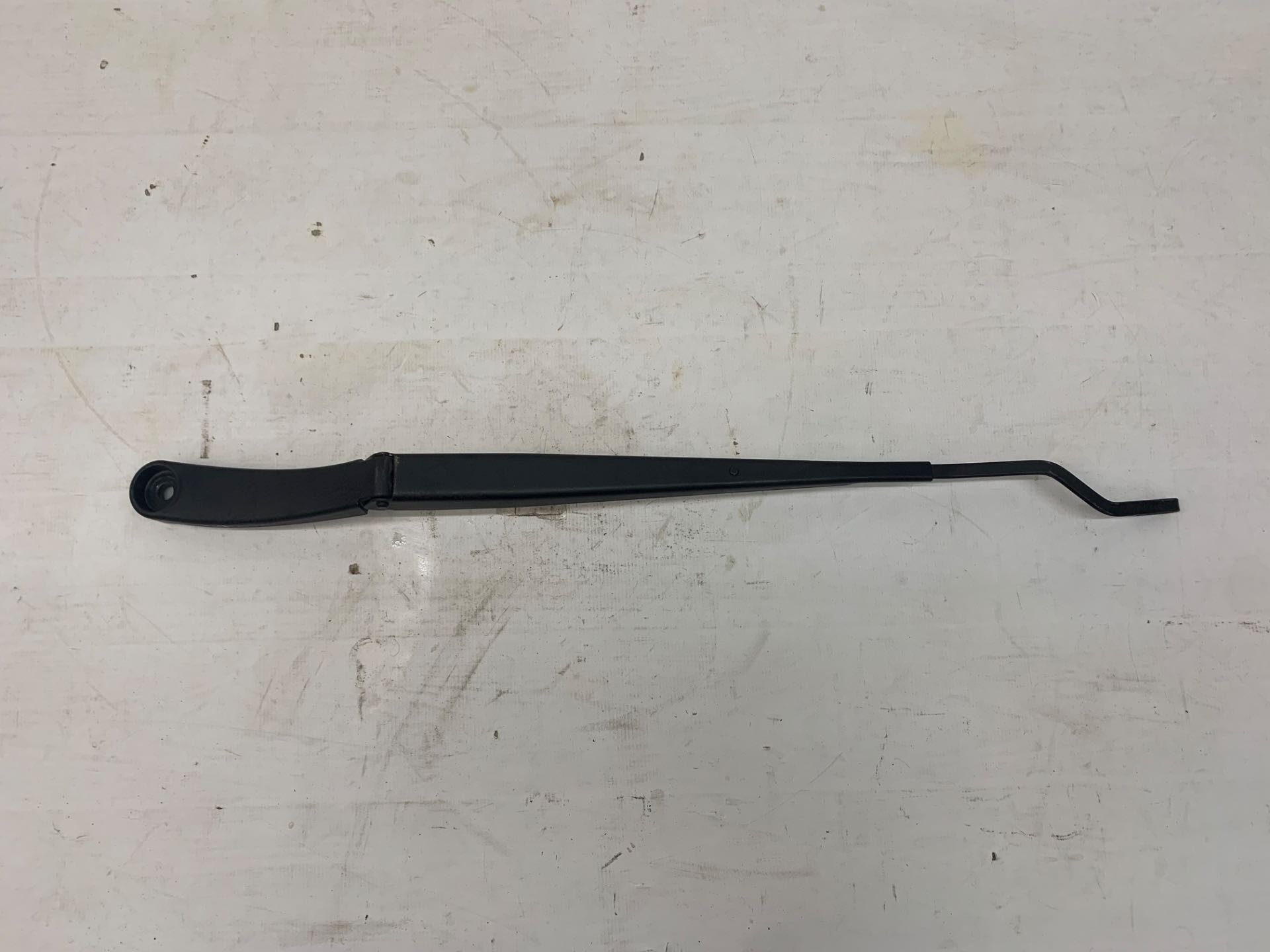 Braço Limpador Esquerdo Para Brisa Hyundai IX35 2010 2014
