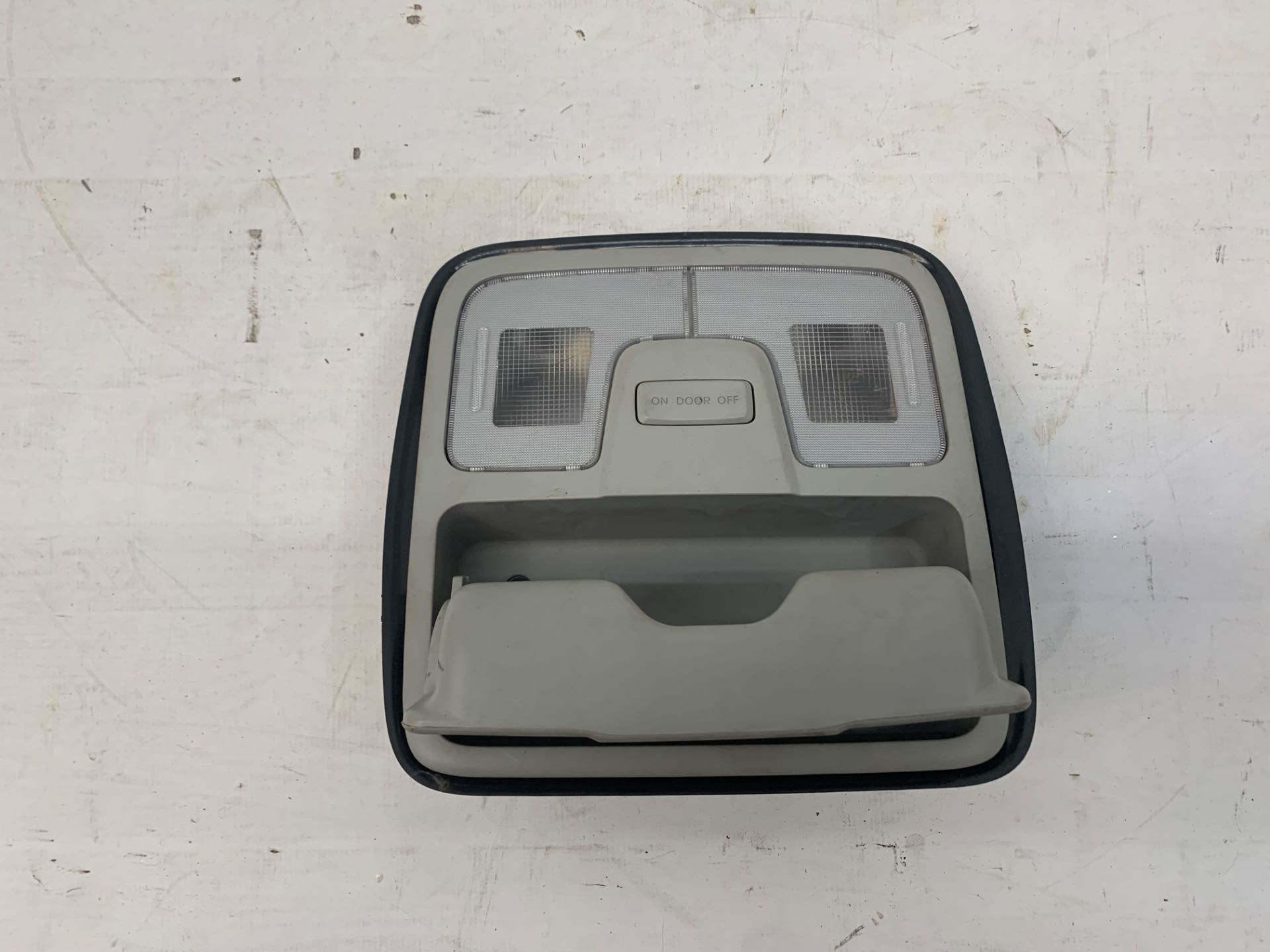 Luz Teto Cortesia Porta Óculos Hyundai IX35 2010 2014 Detalh
