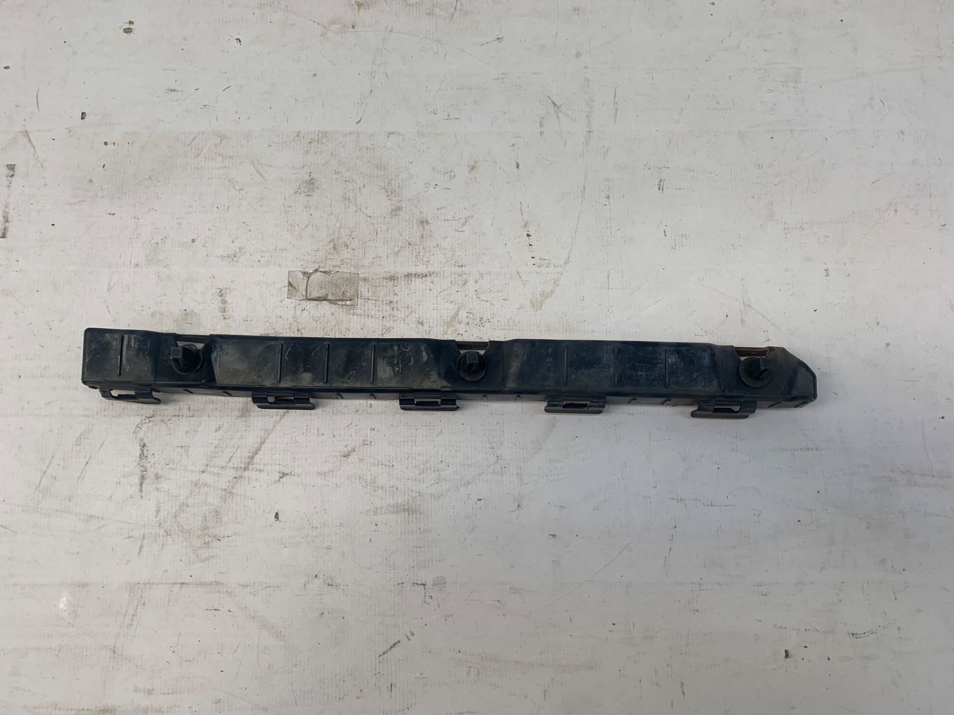Guia Para Choque Traseiro Direito Hyundai IX35 2010 2014