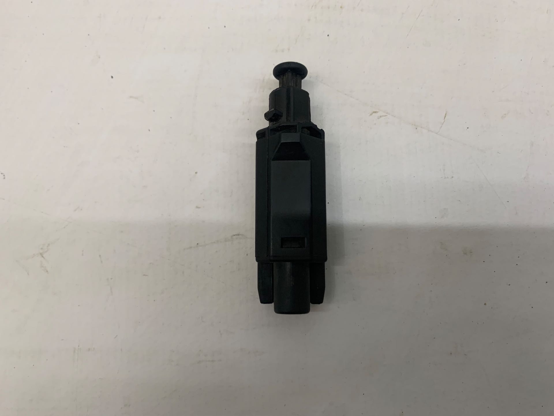 Interruptor Pedal Freio Volkswagen Gol 1.6 CHT 1992 1994