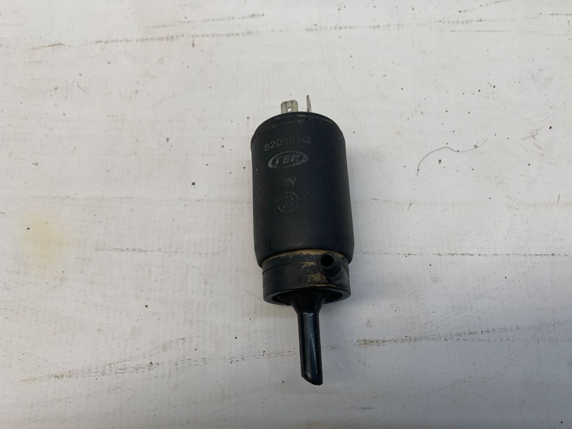 Bomba Reservatorio Limpador Uno 1.0 EP 1995 2003 821001G