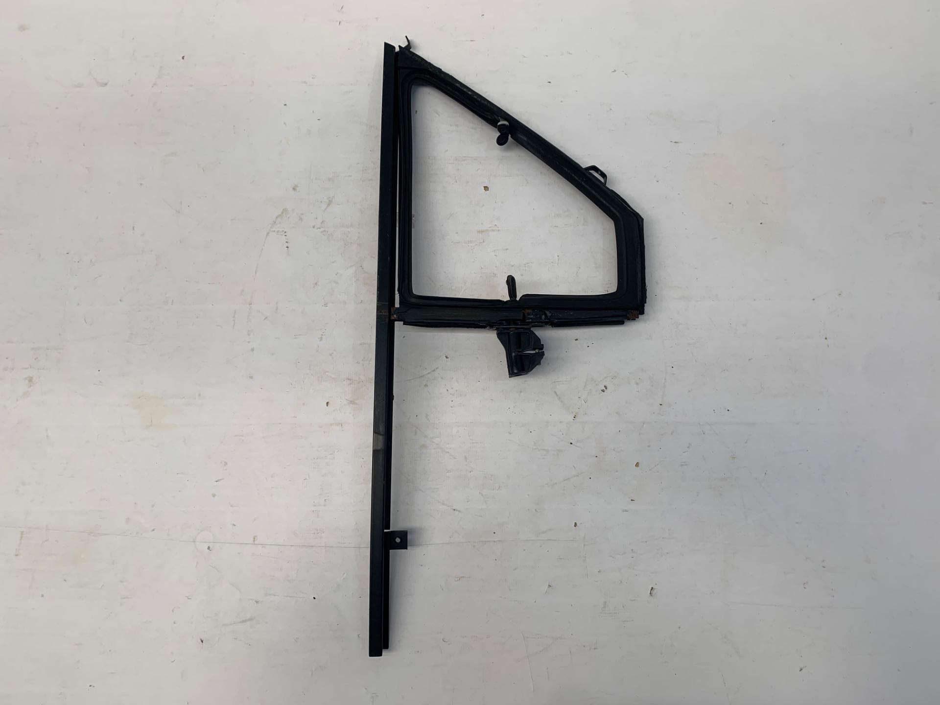 Moldura Vidro Vigia Direita VW Gol Quadrado 1987 1990