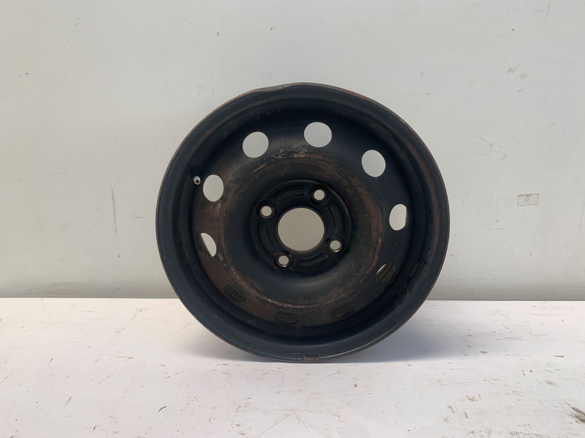 Roda Ferro Aro 14 4x108 Peugeot 206 2001 2009 Detalhe