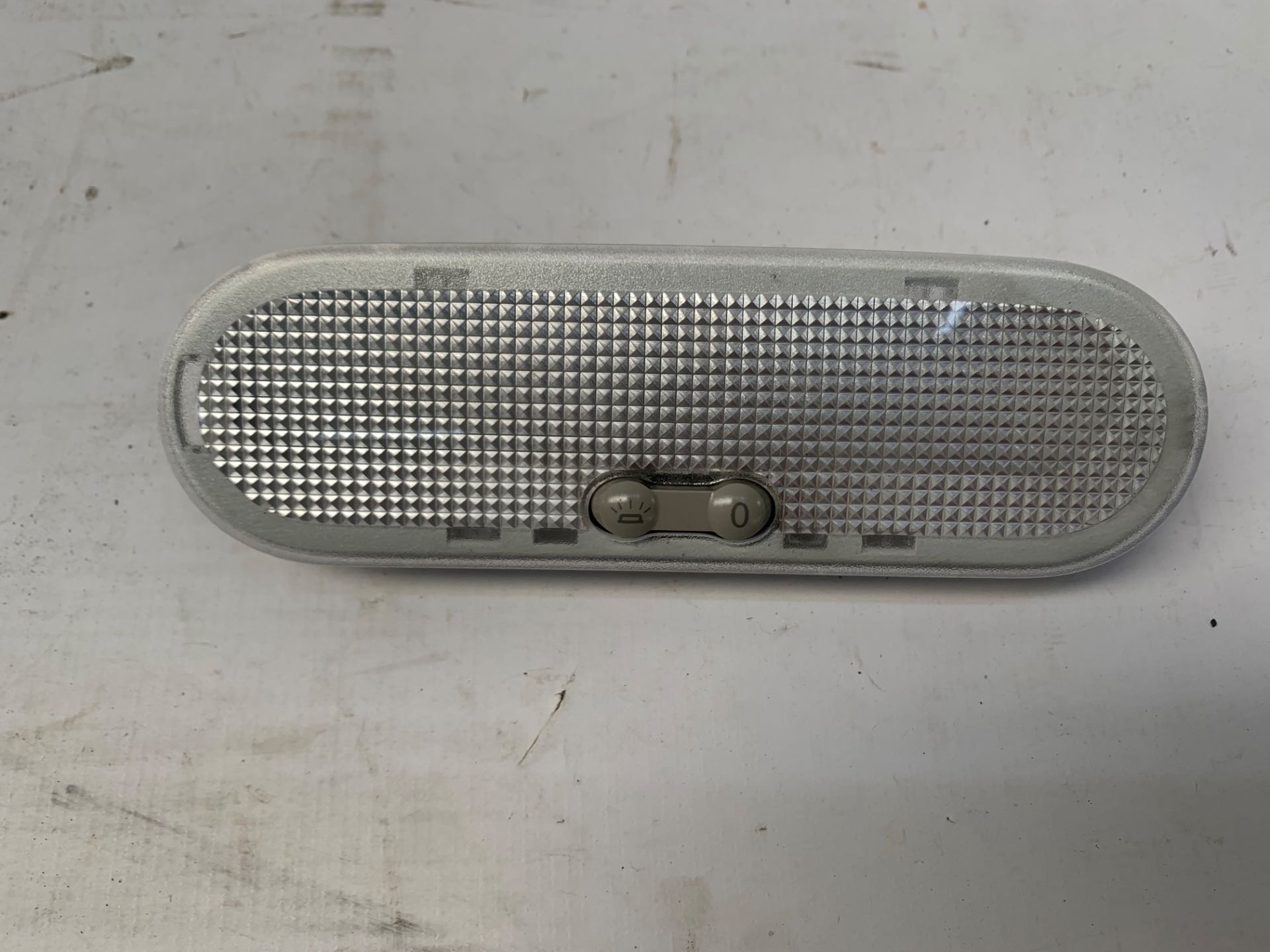 Luz Teto Cortesia Renault Logan 2019 2024