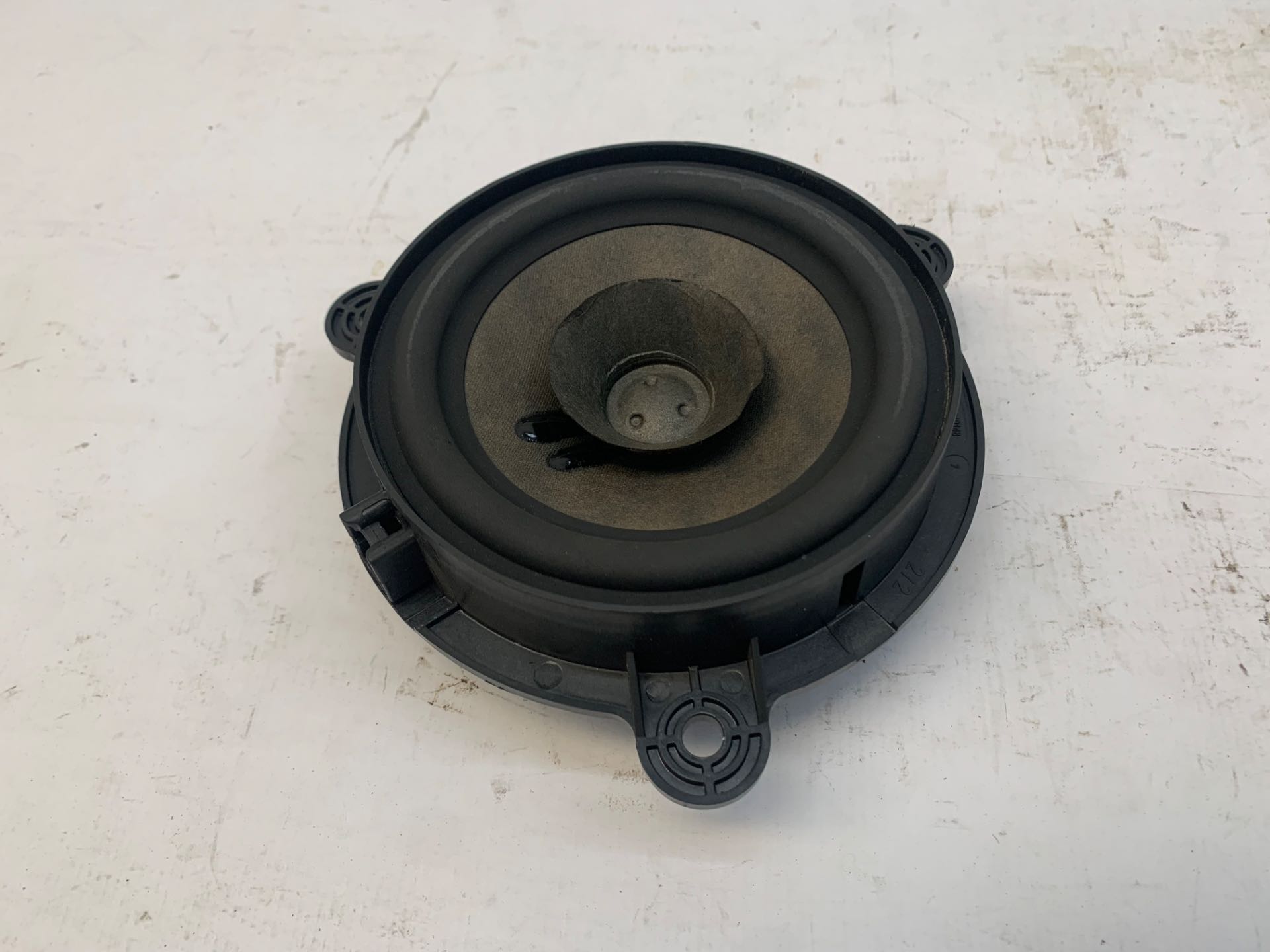 Alto Falante Traseiro Porta Renault Logan 2019 2022 A019148