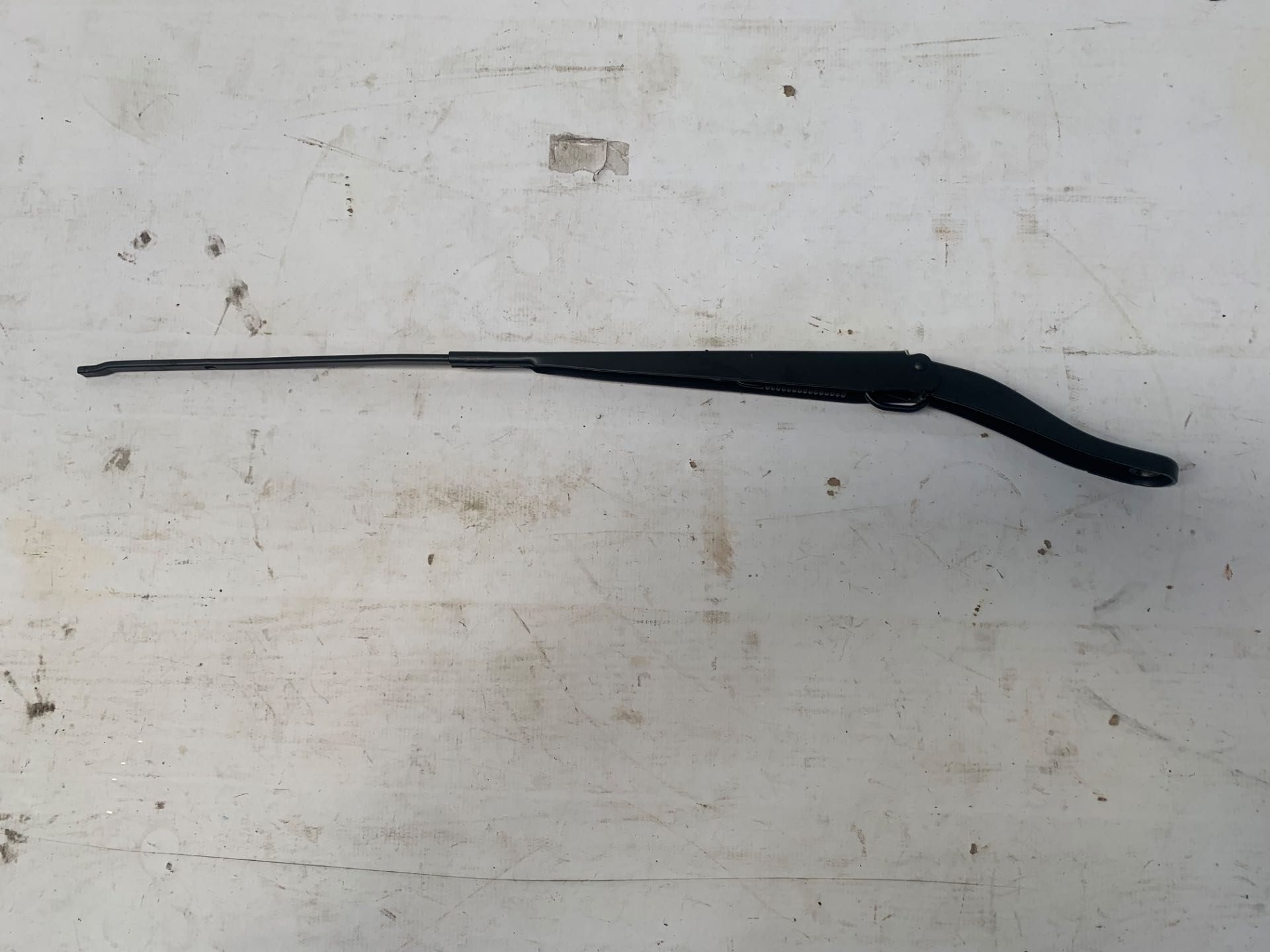 Braço Limpador Direito Para Brisa Renault Logan 2019 2024