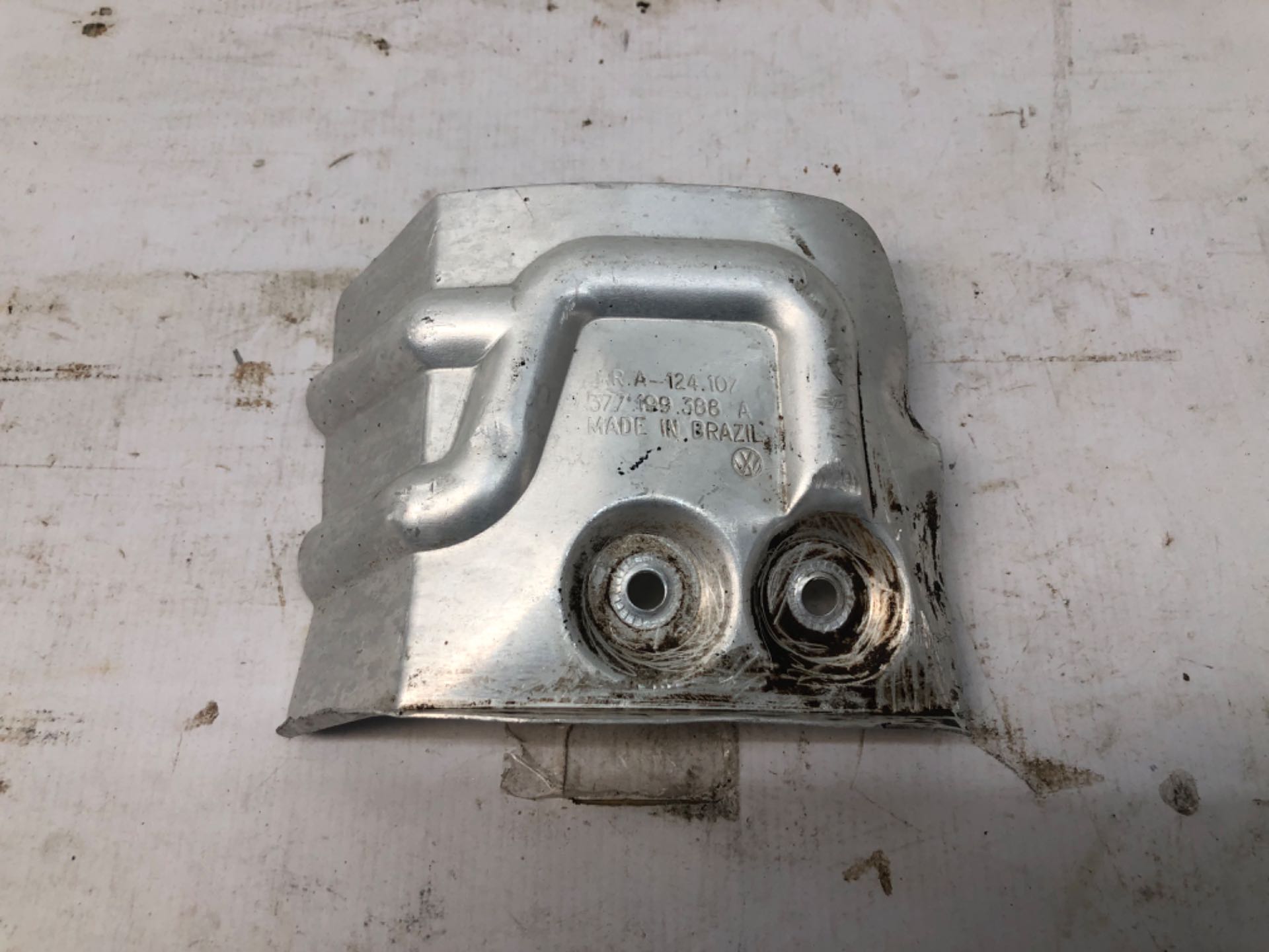 Defletor Calor Coxim Motor Esquerdo VW Gol 1.0 1997 2003