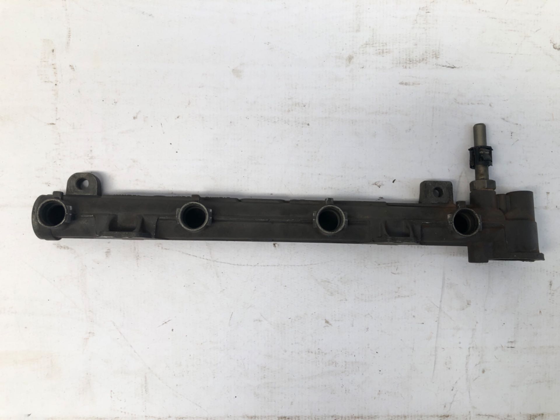 Flauta Bico Injetor Vw Gol G3 1.0 16V 1997 2003 36133319