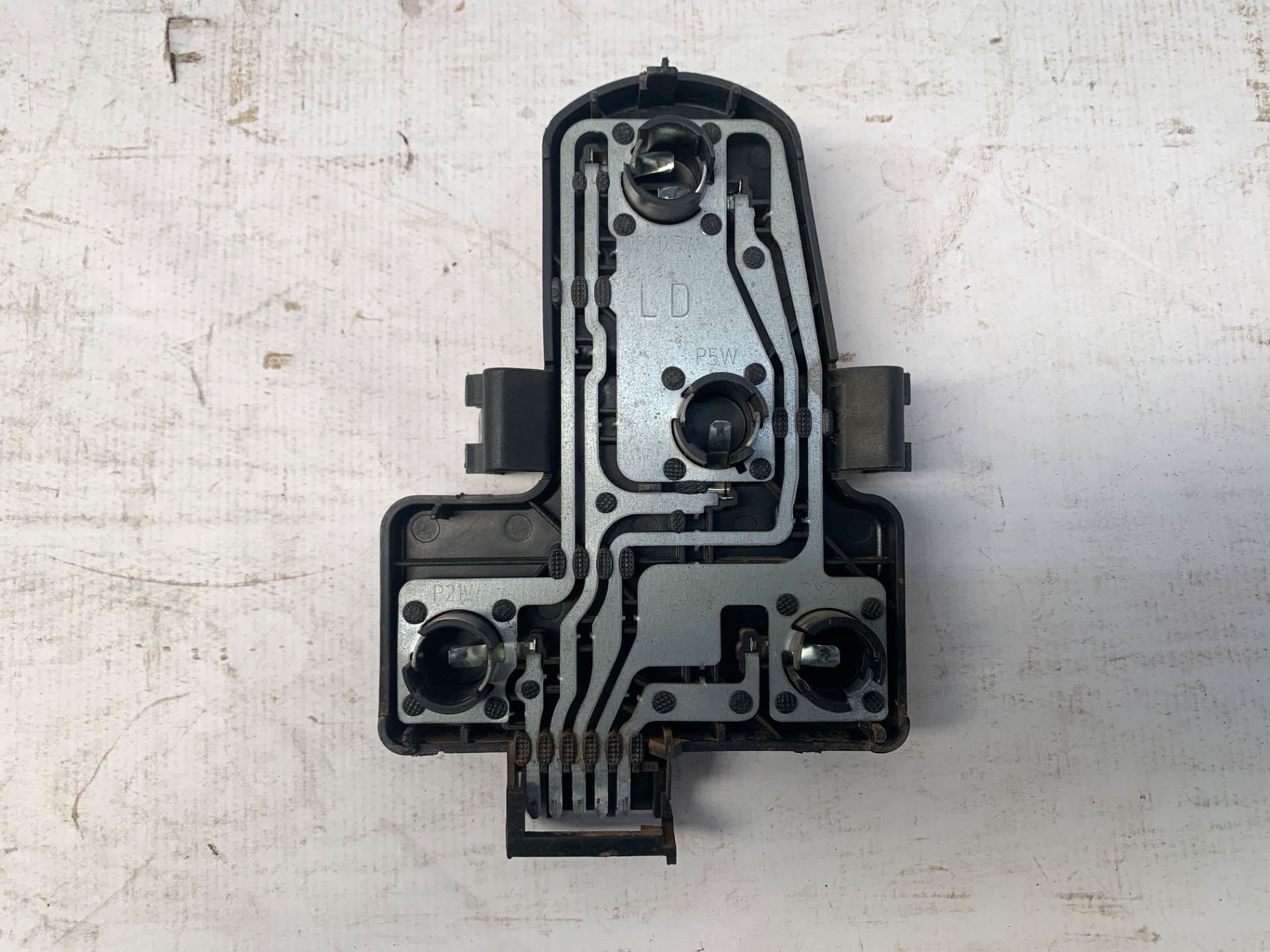 Circuito Lanterna Traseira Direita VW Gol G3 1997 2003