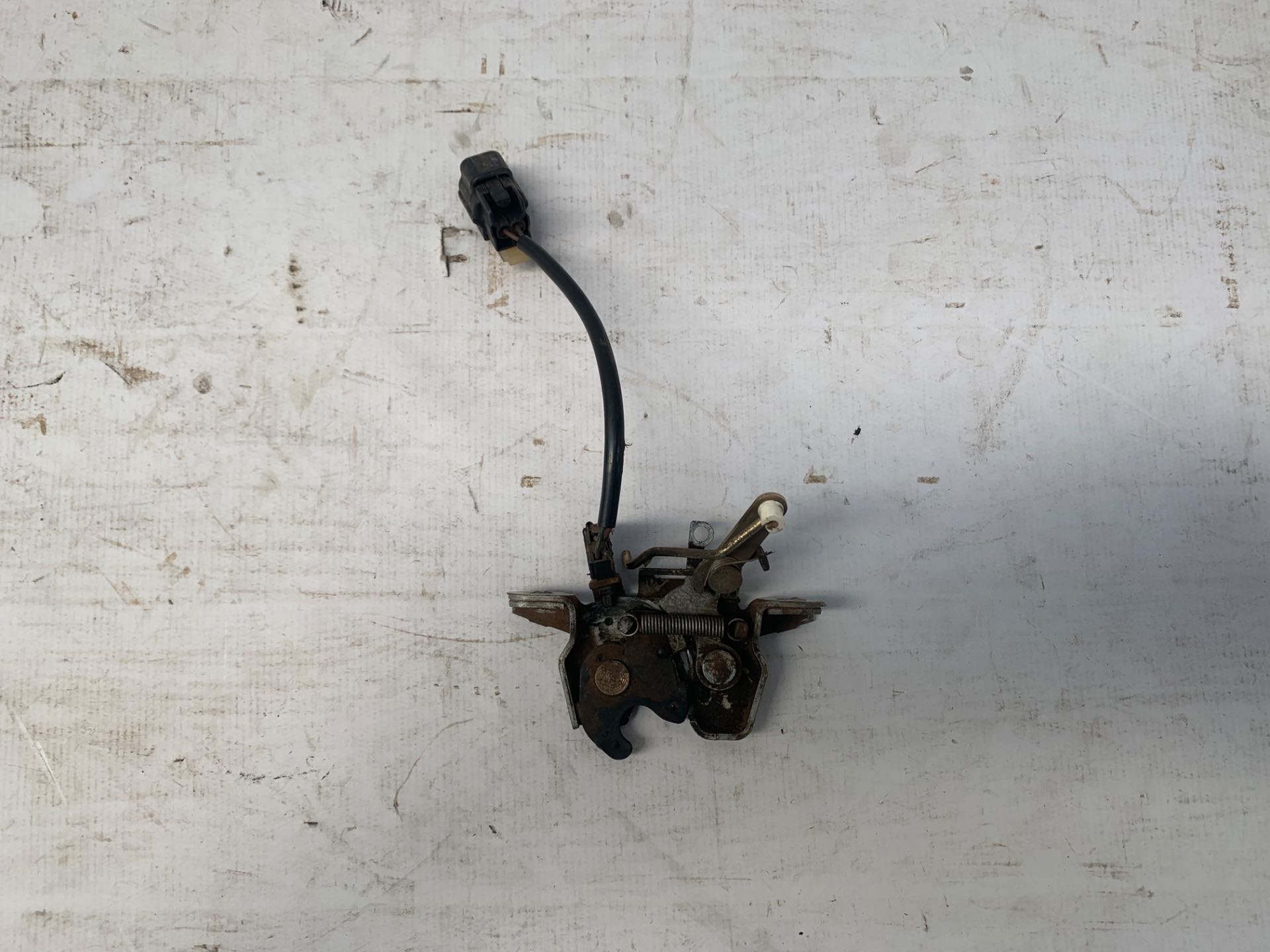Fechadura Tampa Traseira Volkswagen Gol G3 1997 2003