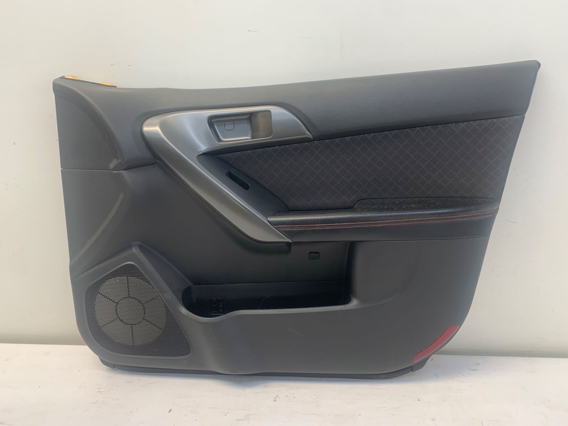 Forro Porta Dianteiro Direito Kia Cerato 2009 2012