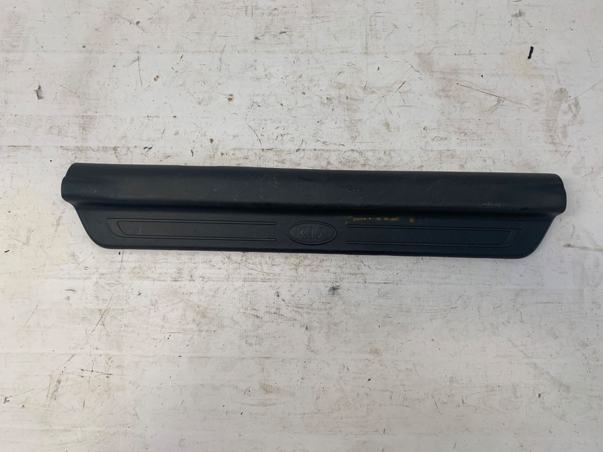 Soleira Porta Dianteira Direita Kia Cerato 2009 2012