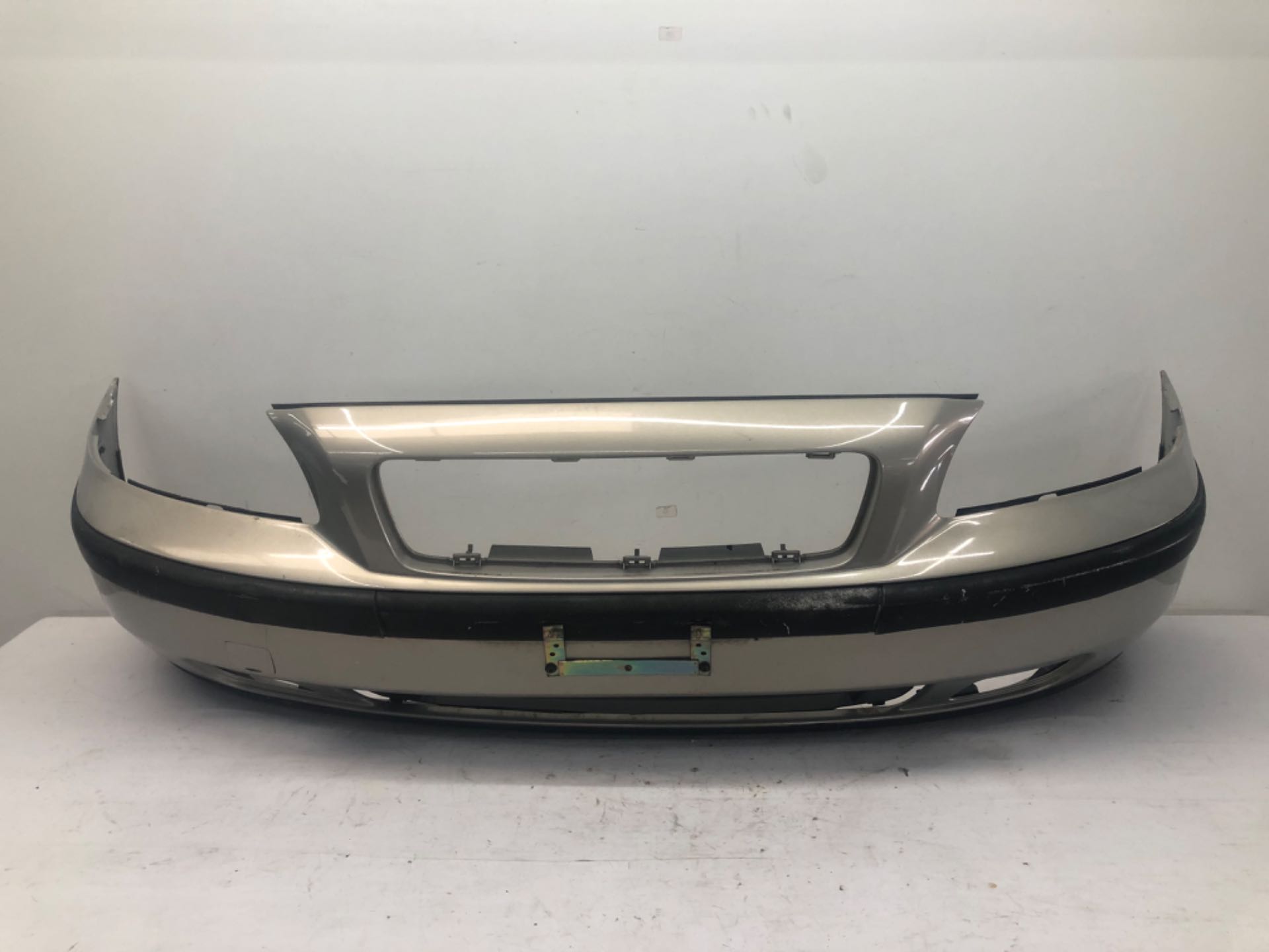Para Choque Dianteiro Volvo V70 2.4 2000 2006