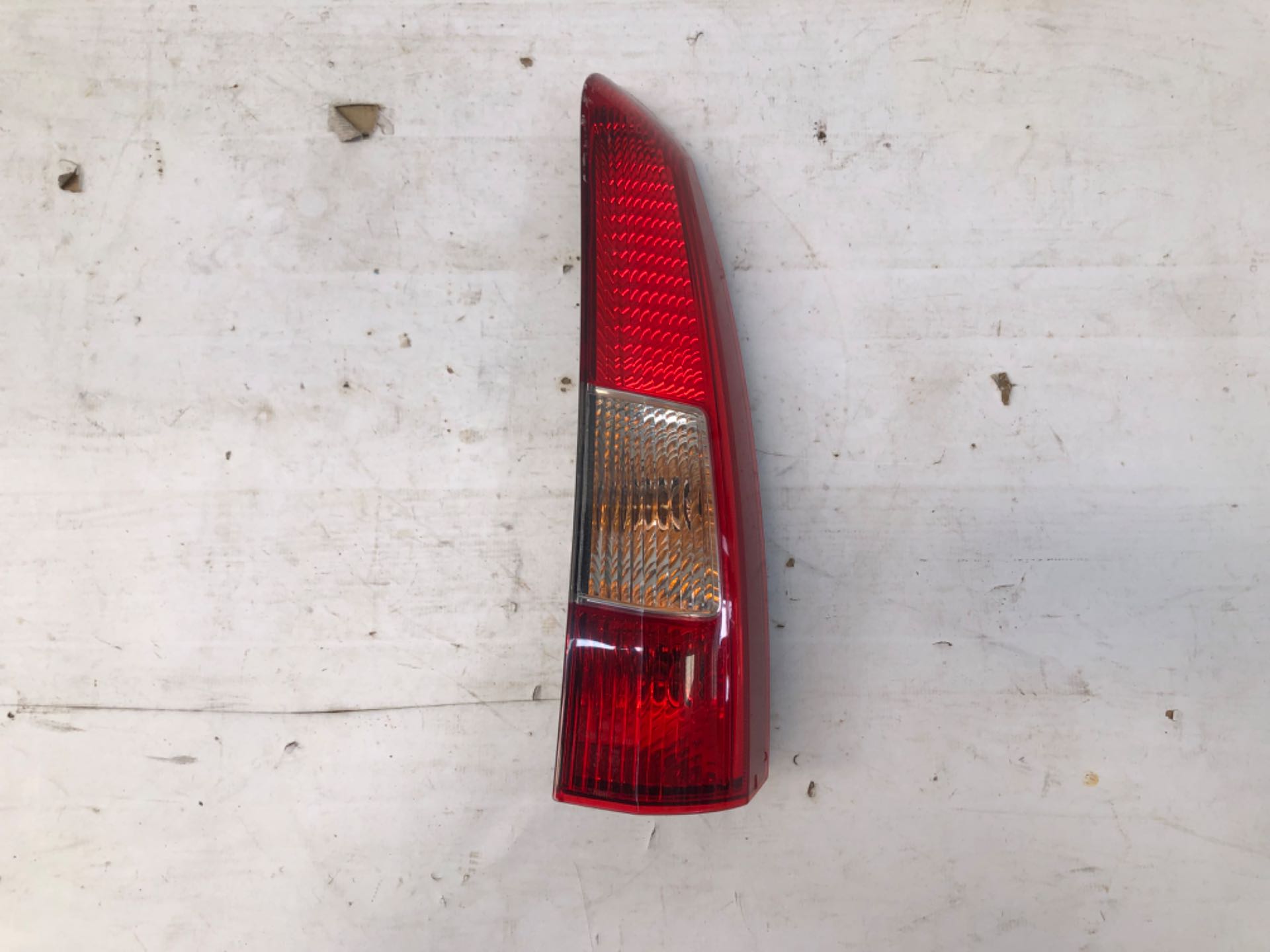 Lanterna Traseira Direita Superior Volvo V70 2000 2006 Det