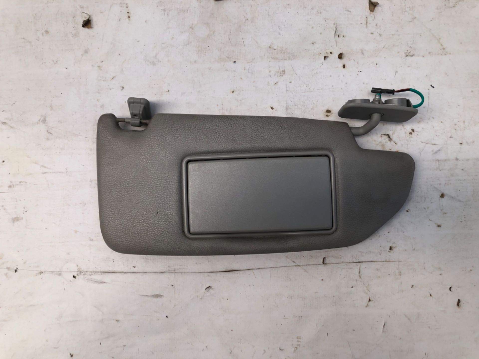 Quebra Sol Direito Volvo V70 2000 2006