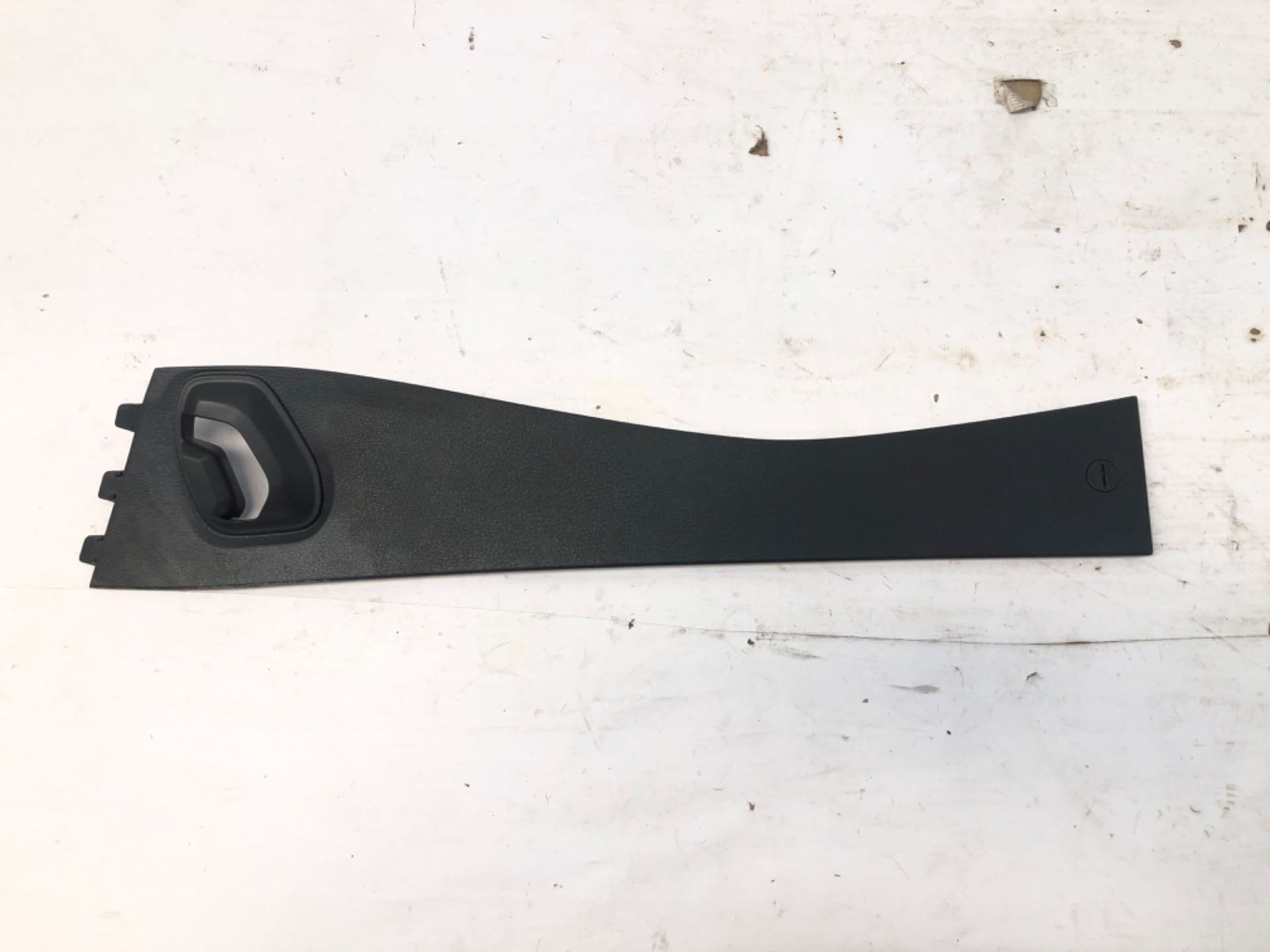 Acabamento Esquerdo Console Central VOlvo V70 2000 2006