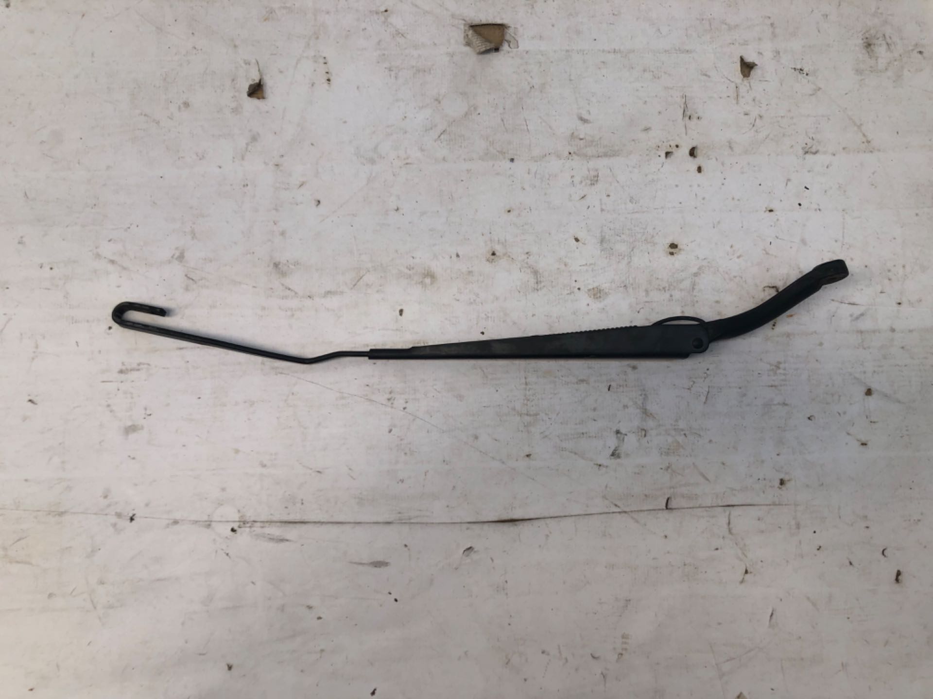 Braço Limpador Esquerdo Para Brisa Volvo V70 2000 2006