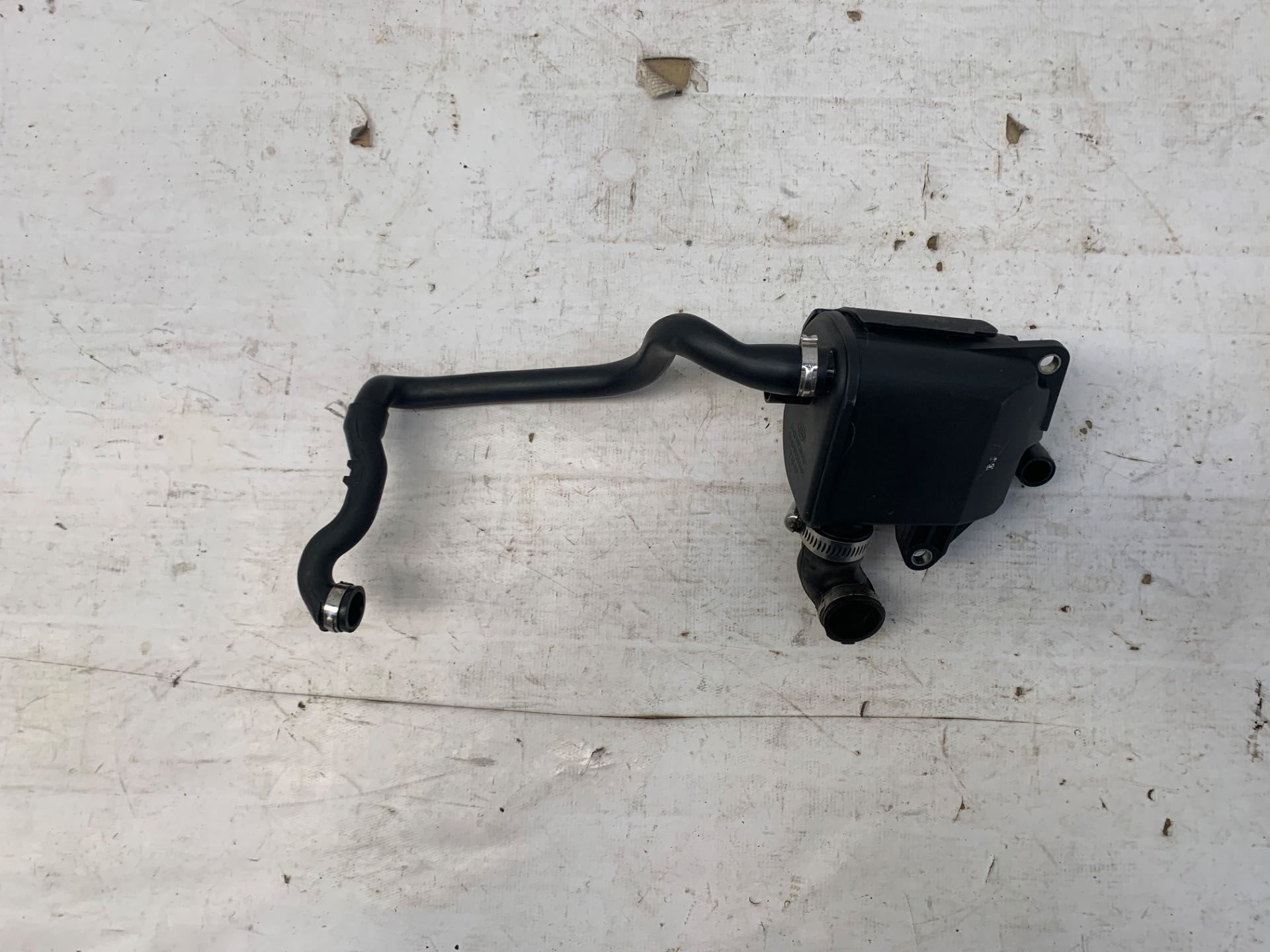 Separador Óleo Volvo V70 2.4T 2000 2006 8692211 3143vv701002
