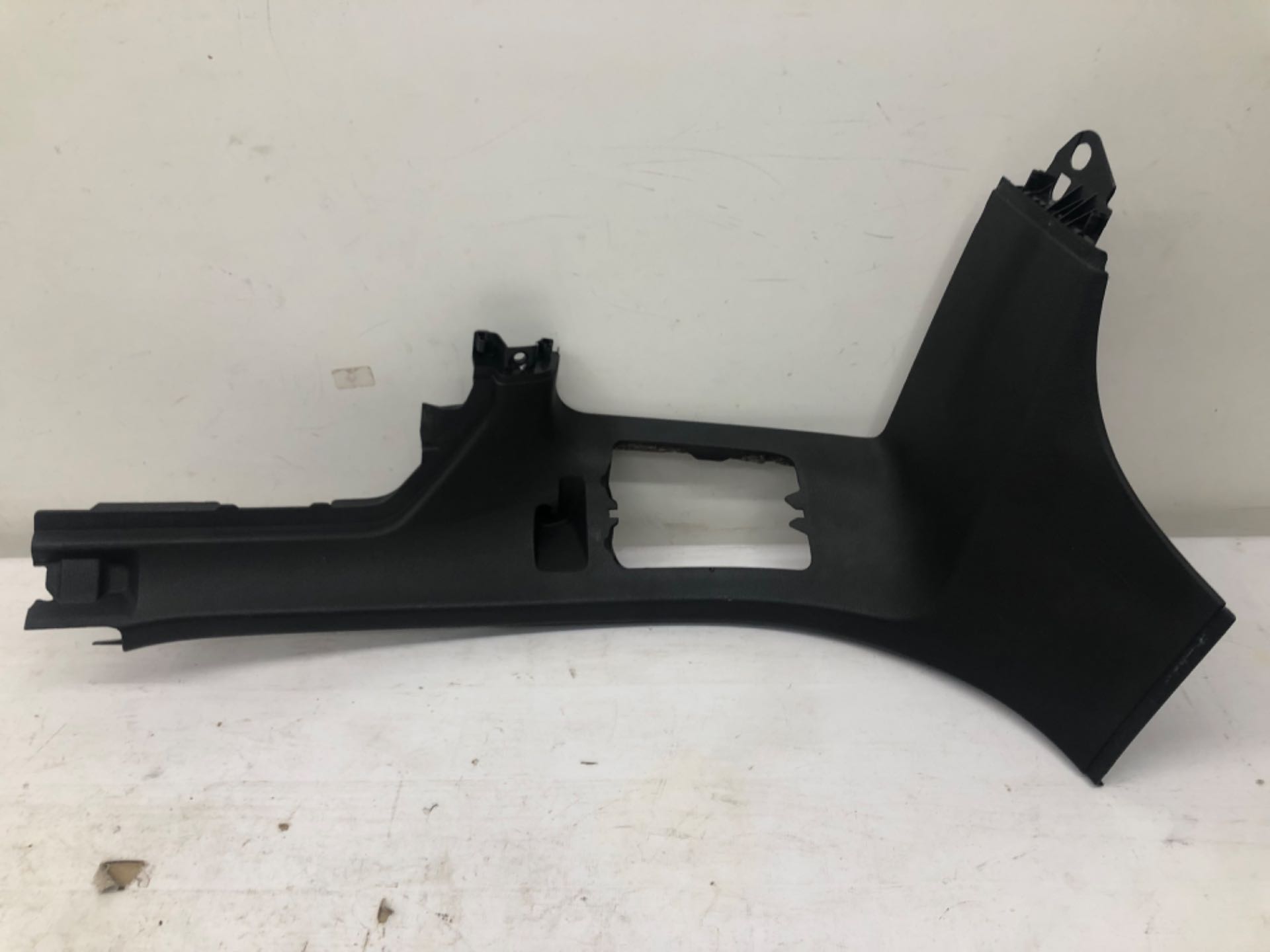 Moldura Coluna Interna Traseira Direita Volvo V70 2000 2006