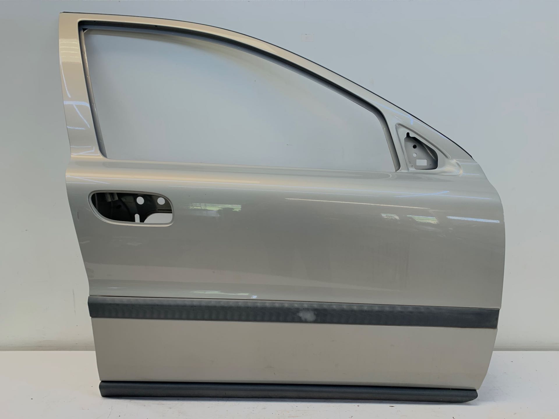 Porta Dianteira Direita Volvo V70 2000 2006