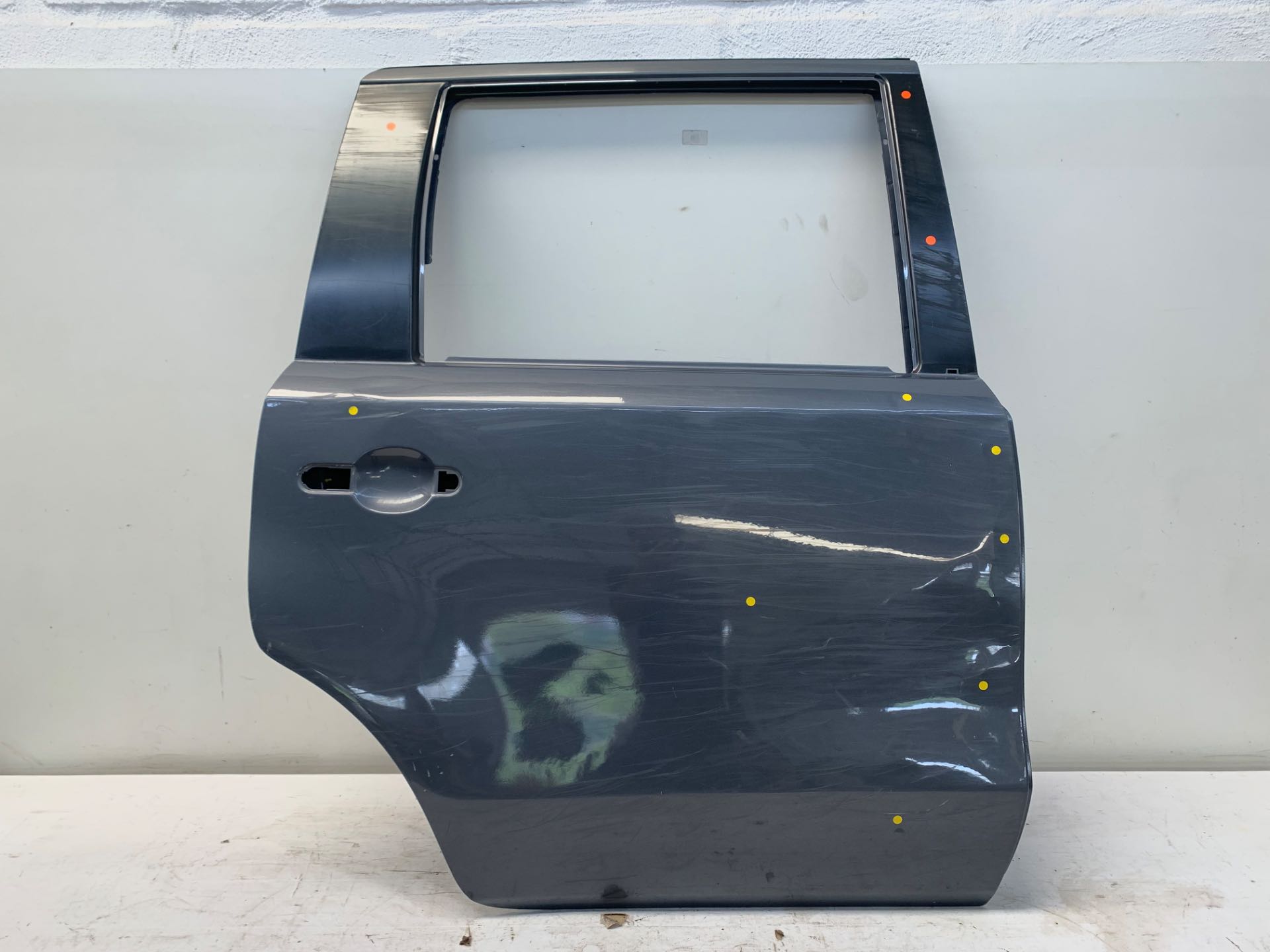 Porta Traseira Direita Nissan Livina 2009 2014 Detalhe