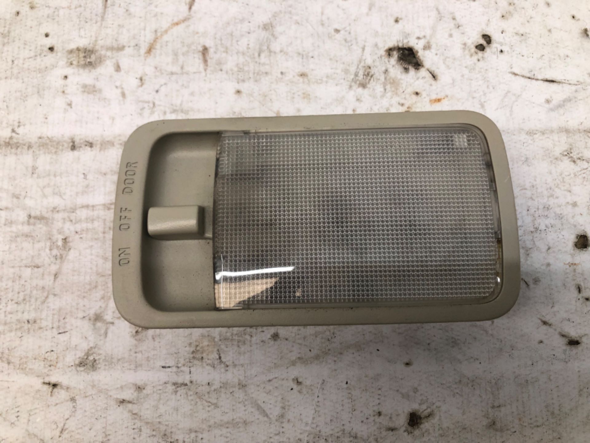 Luz Teto Cortesia Nissan Livina 2009 2014