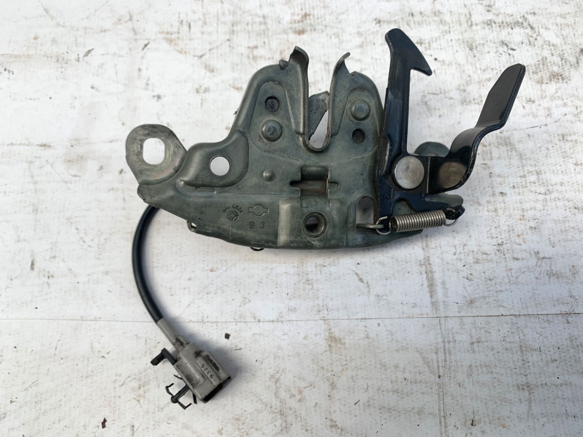Fechadura Trava Capo Nissan Livina 2009 2014