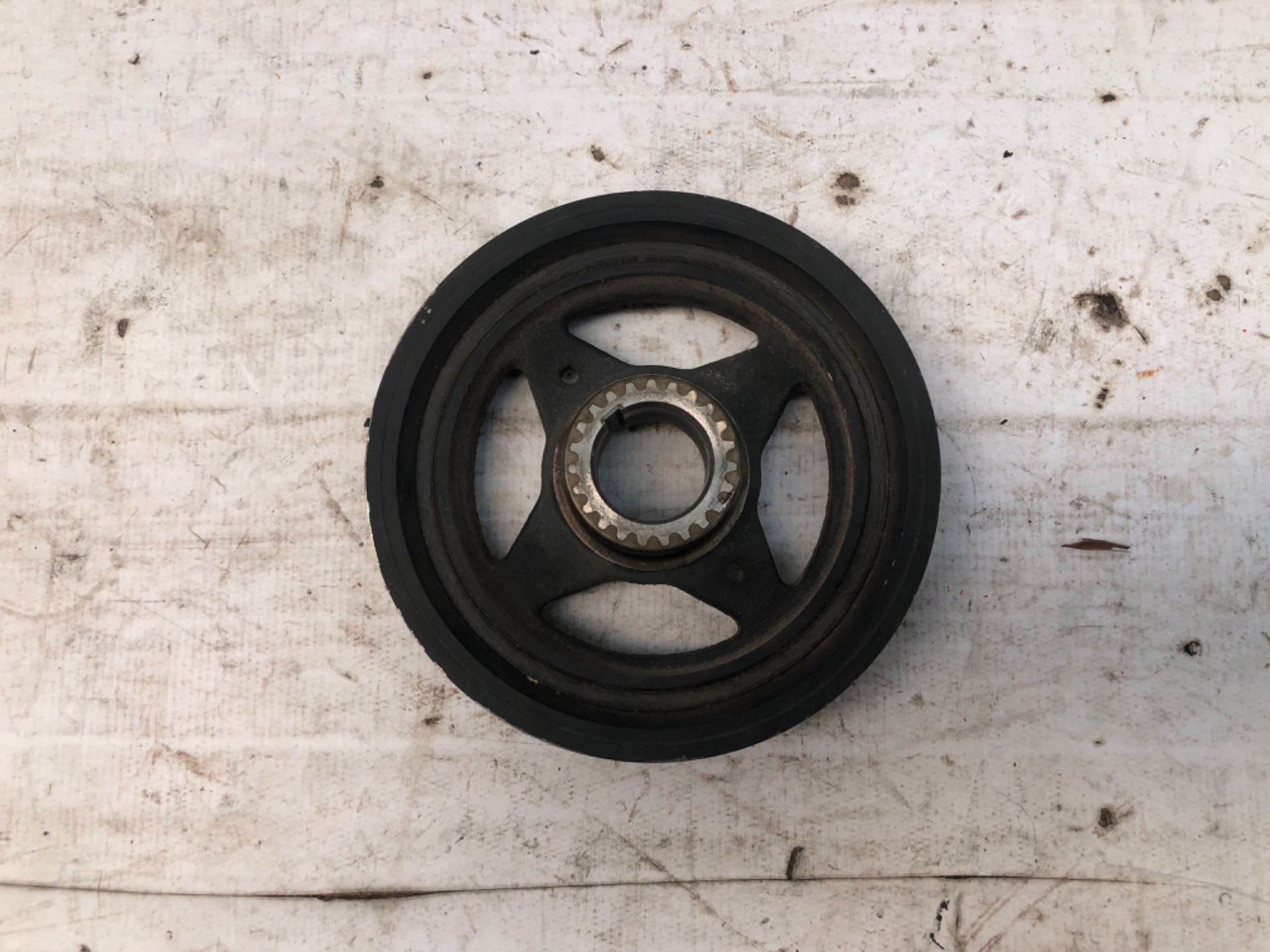 Polia Virabrequim Nissan Livina 1.8 2009 2014
