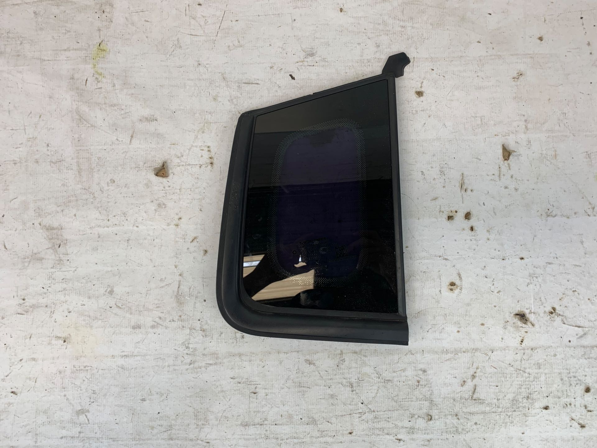 Vidro Vigia Lateral Traseiro Direito Jeep Compass 2016 2020