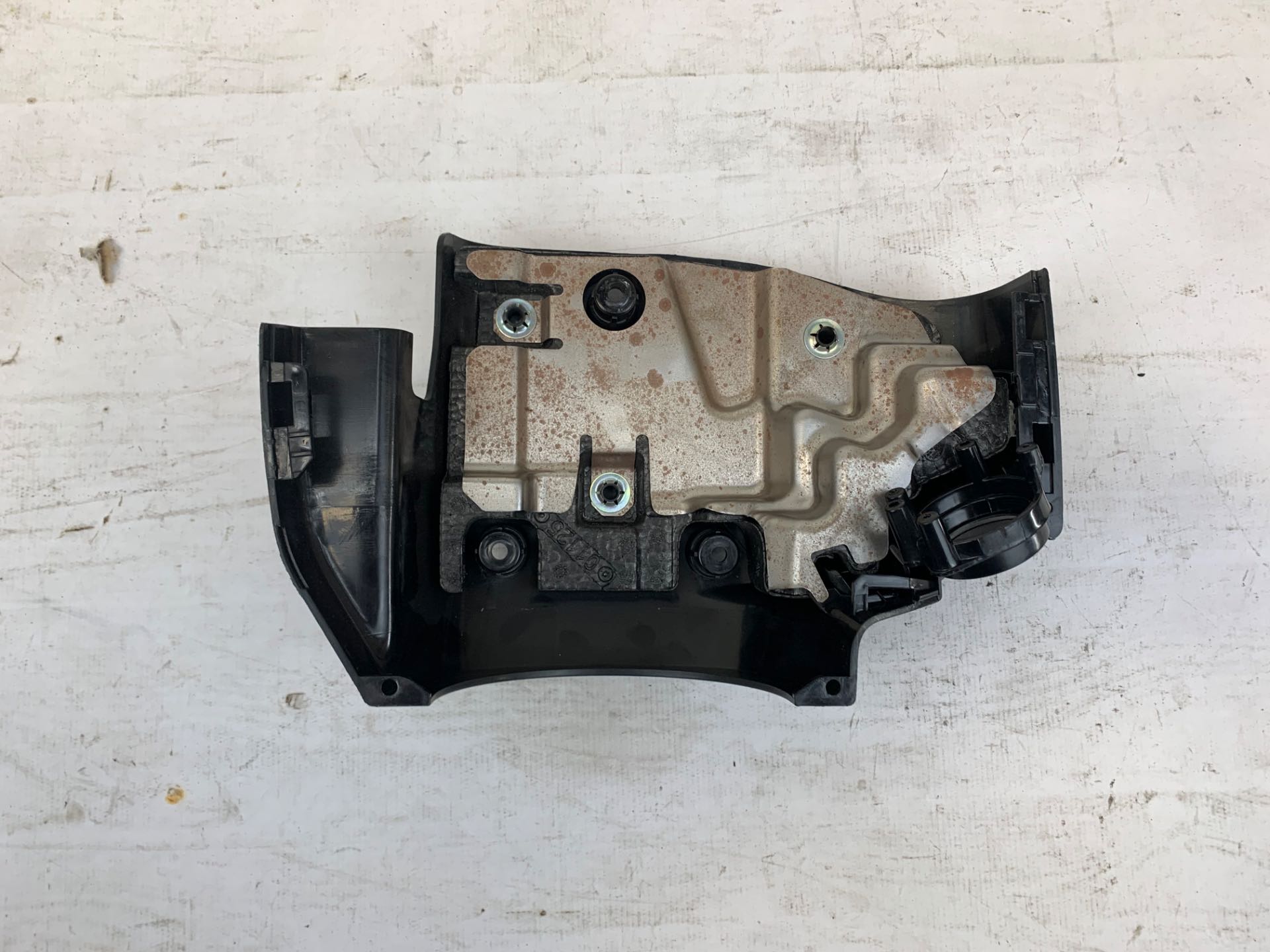 Moldura Inferior Coluna Direçao Jeep Compass 2016 2020